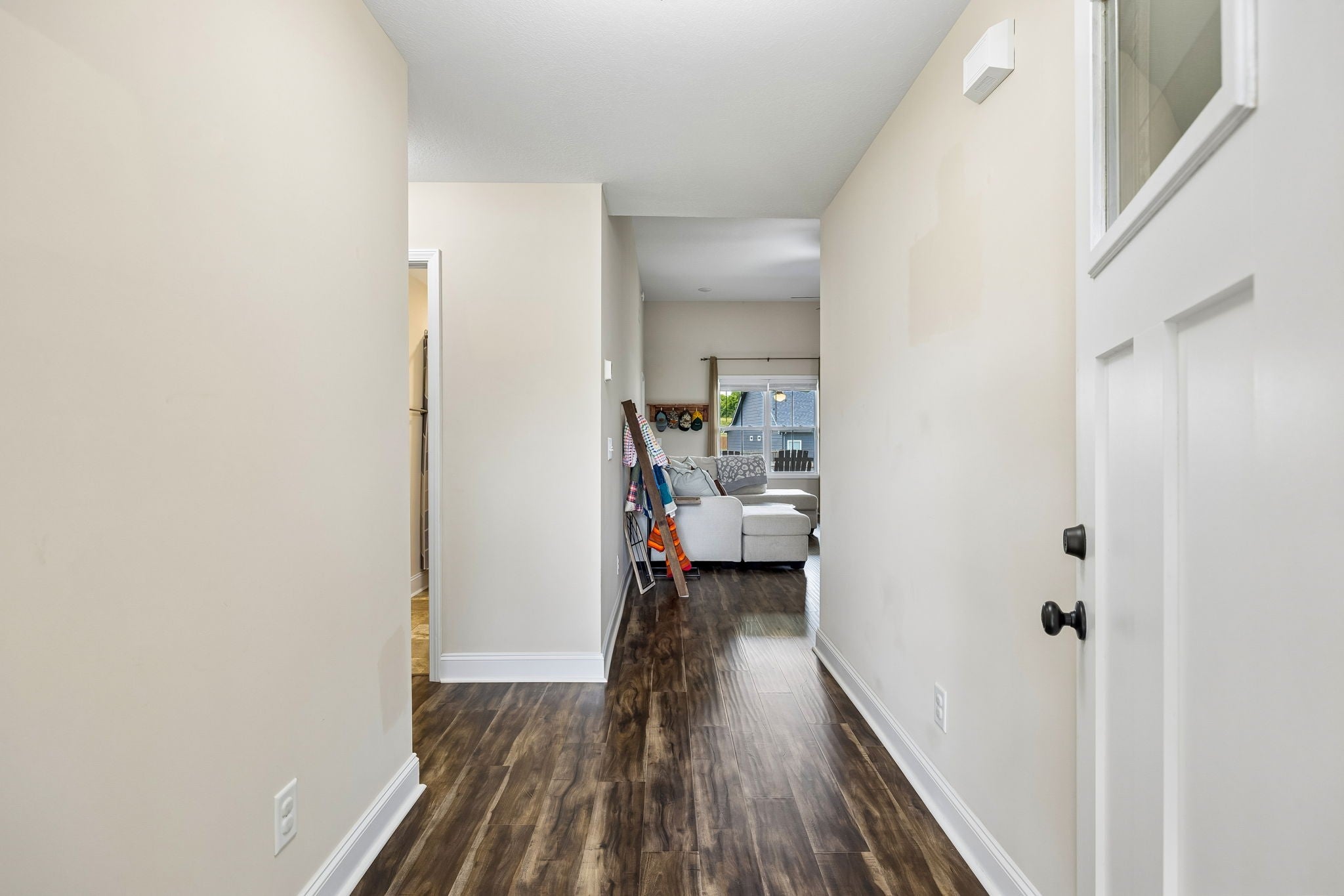1151 Eagles Bluff Dr