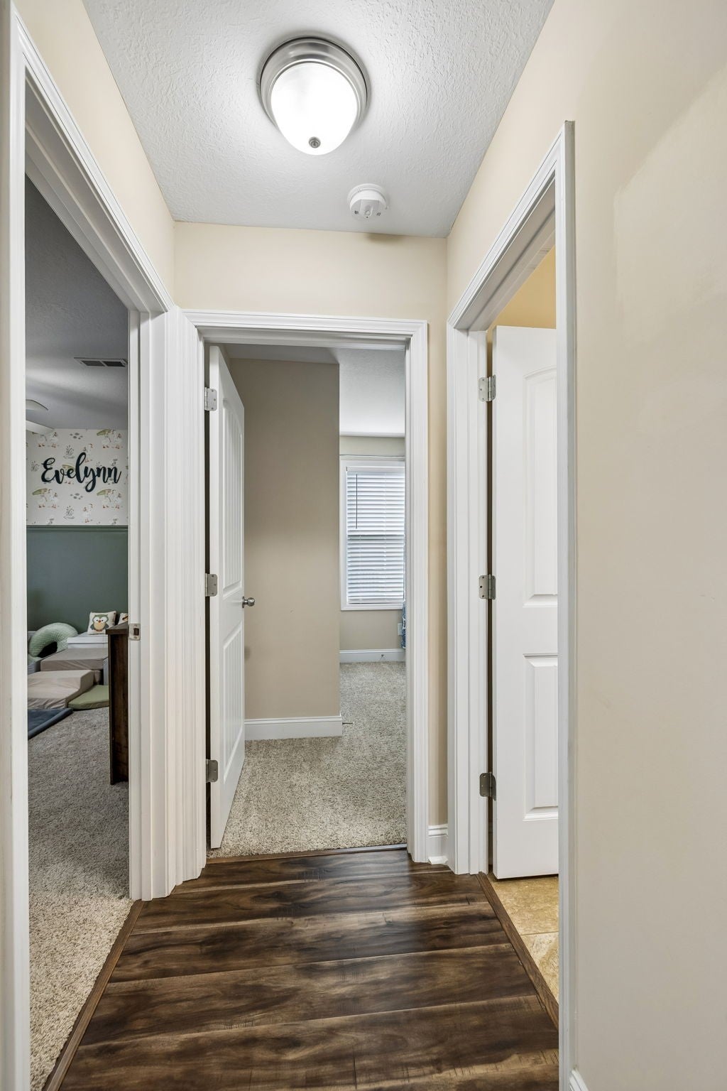 1151 Eagles Bluff Dr