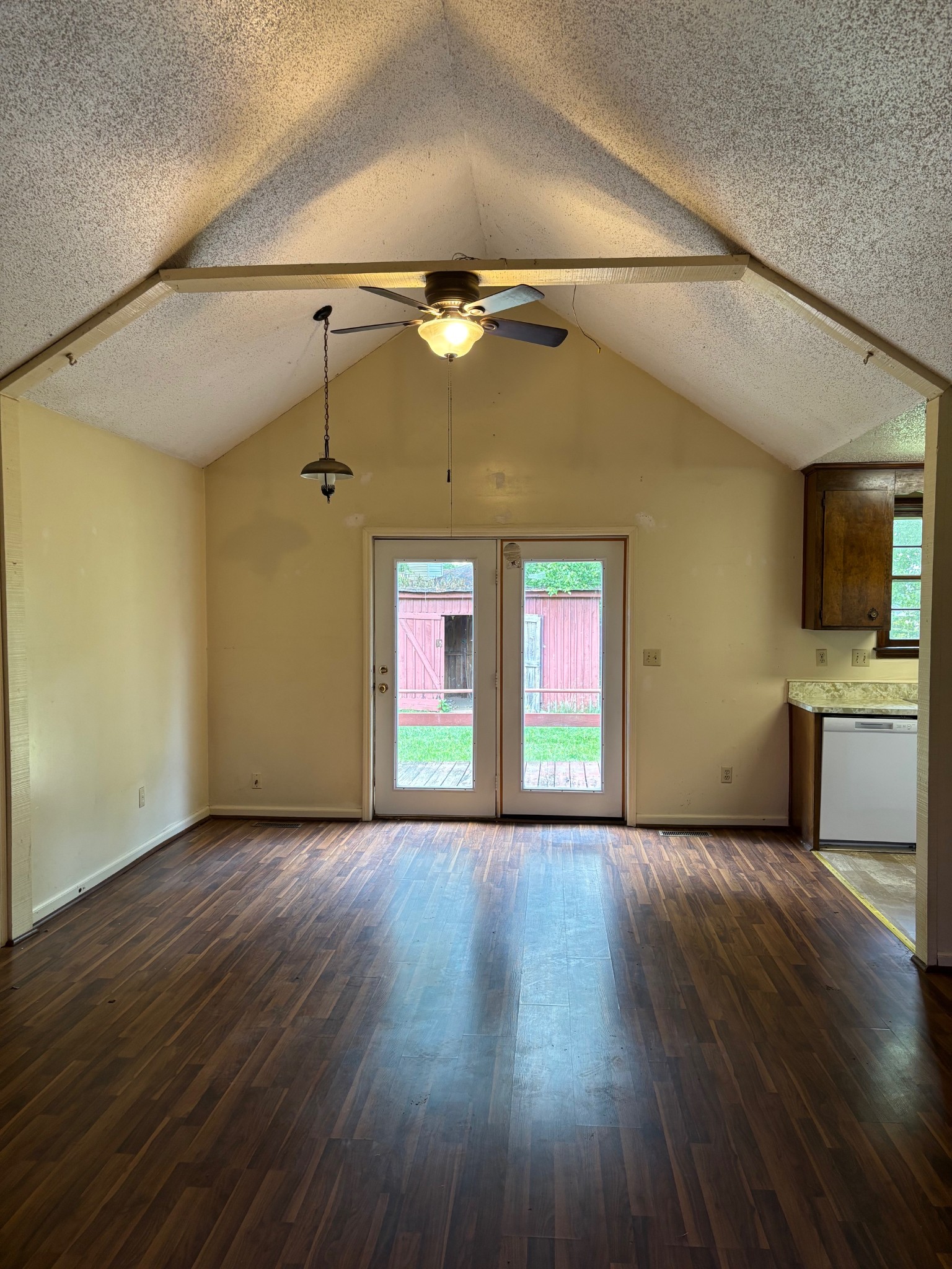 113 Joella Drive