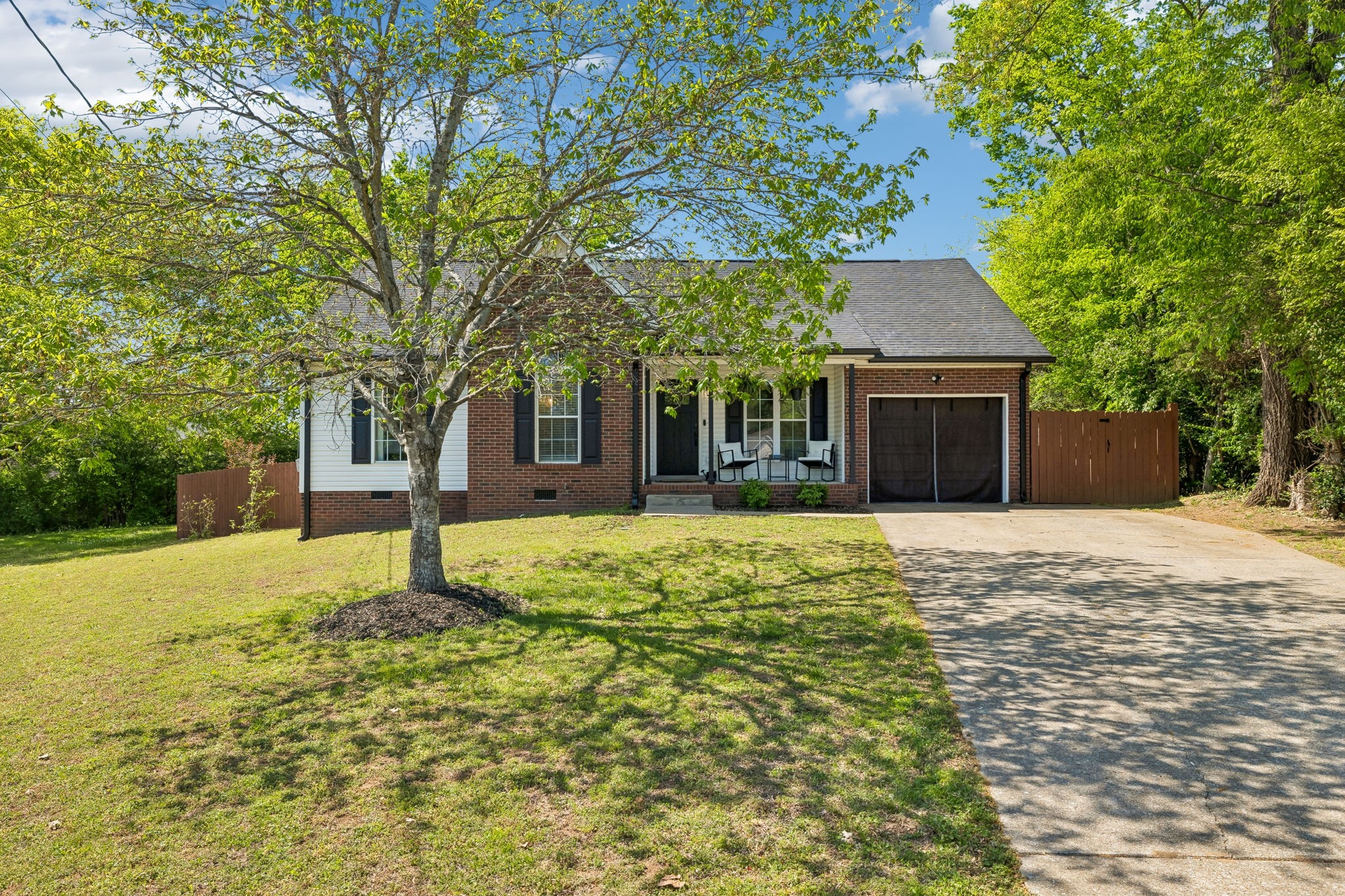 620 Ellis Ct