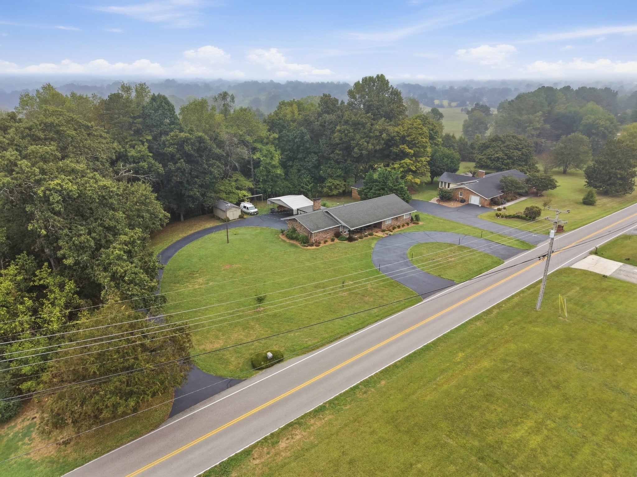 521 Winding Ln