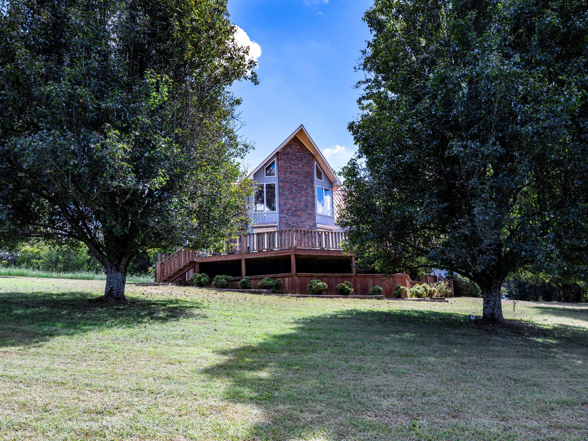 220 Waco Rd
