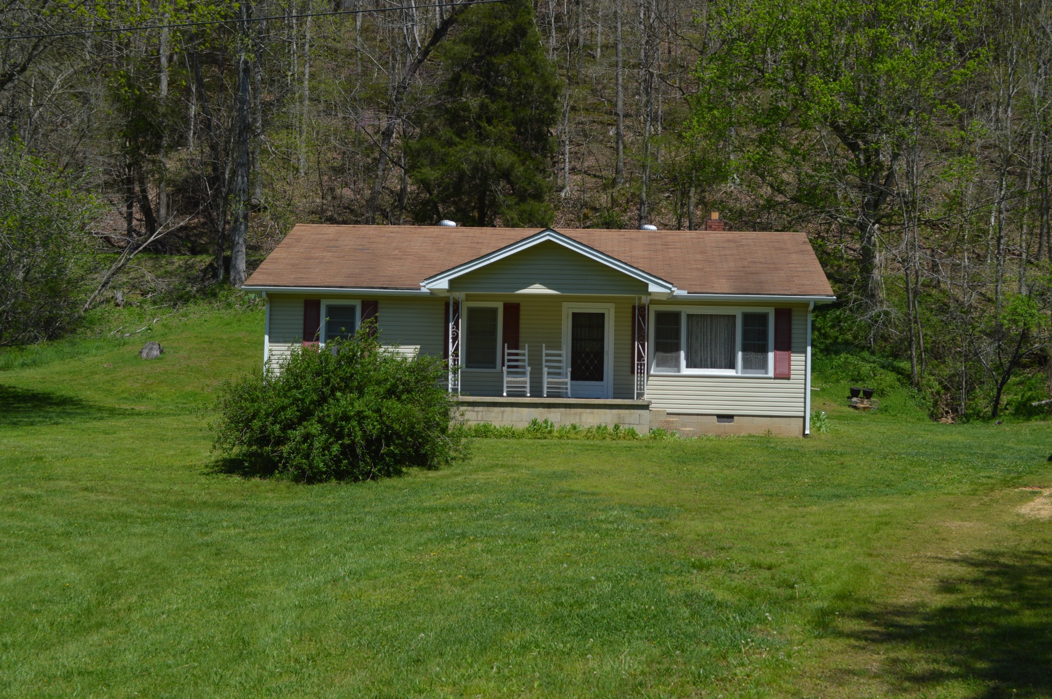 5485 Highway 412 E