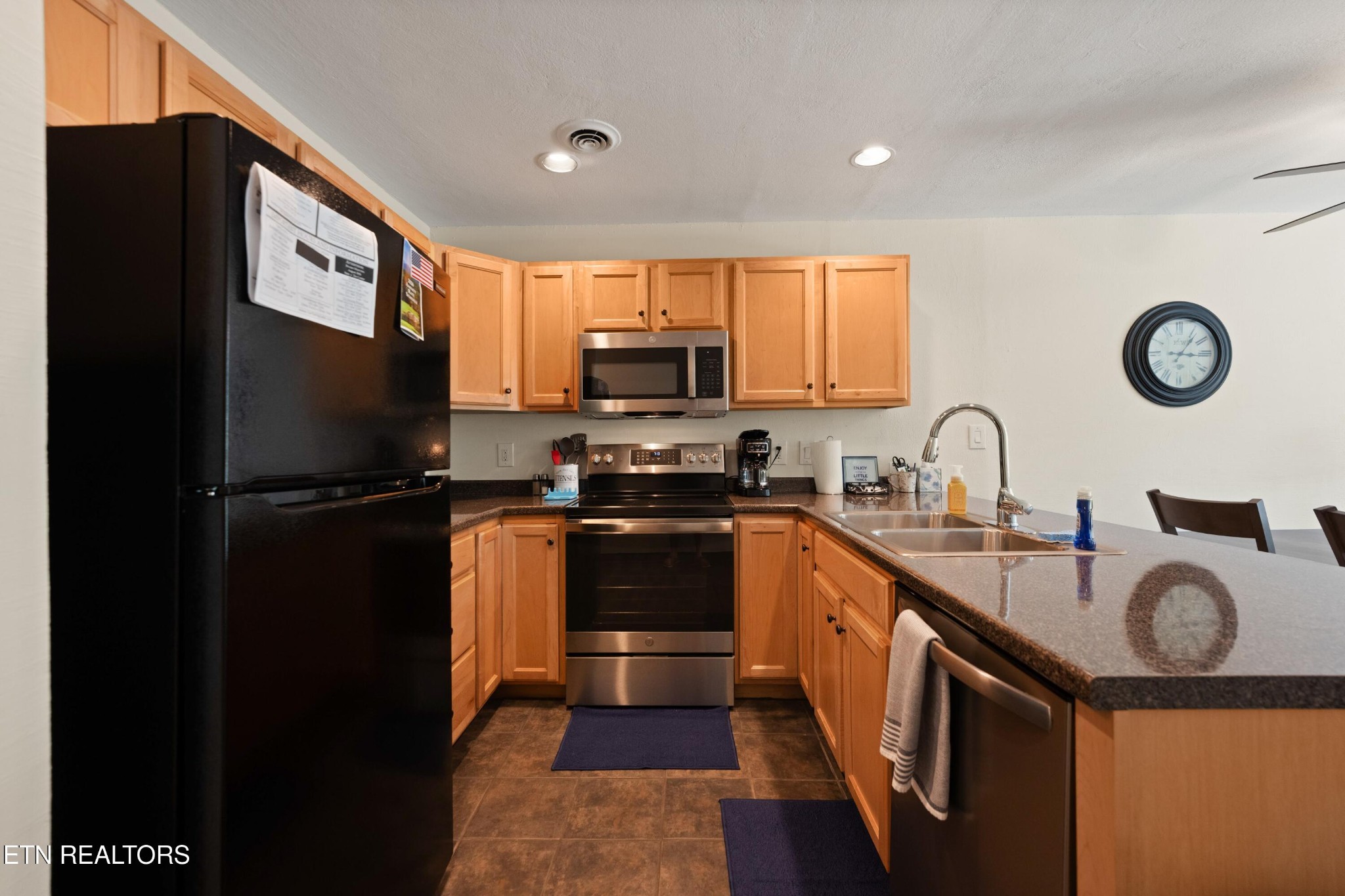 7 Lakeshore Circle 141