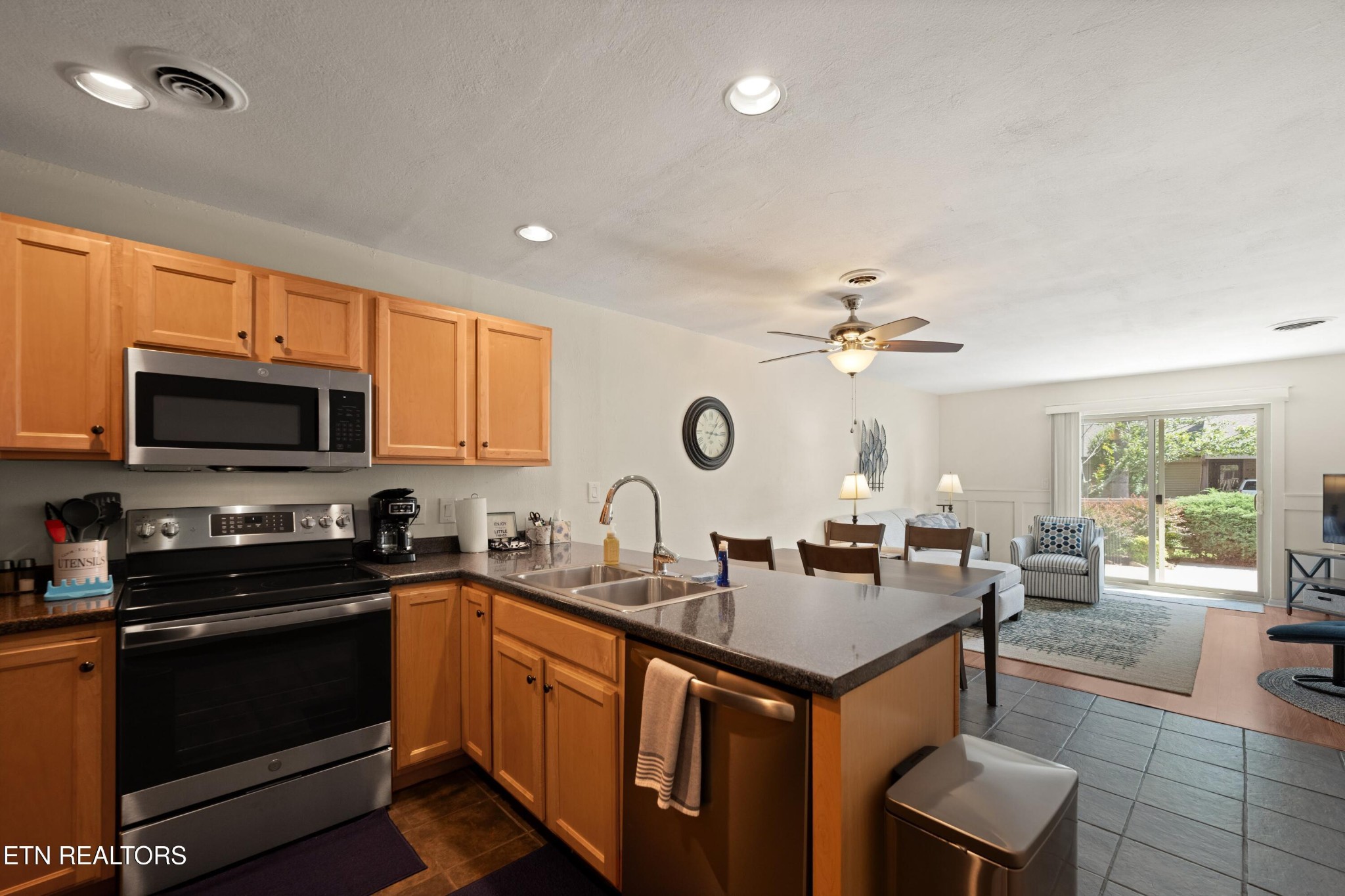 7 Lakeshore Circle 141