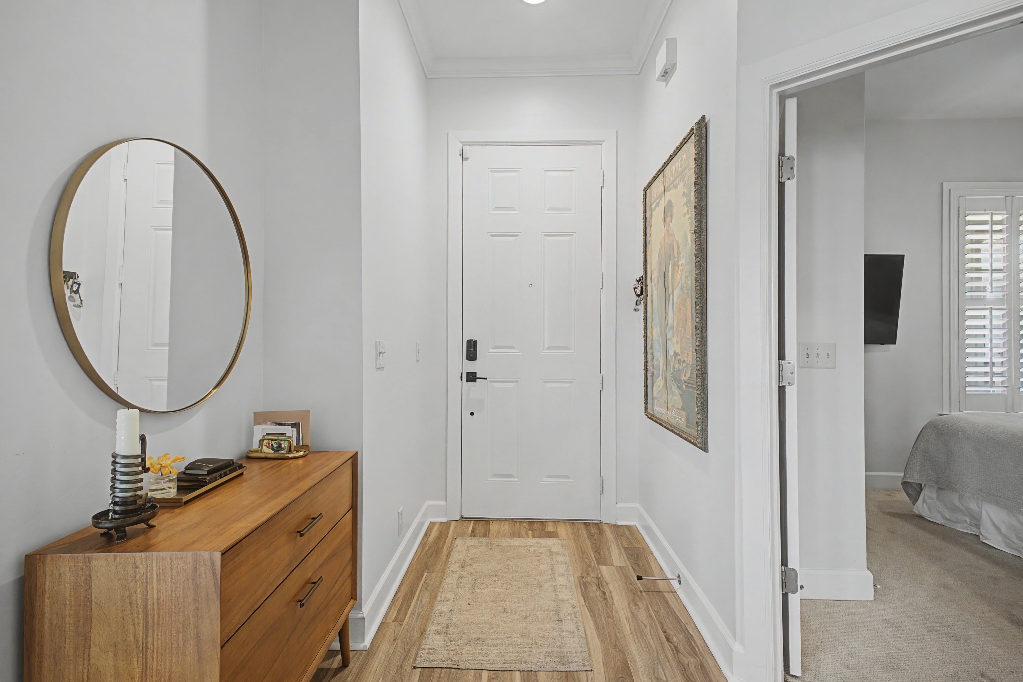 305 Seven Springs Way 403