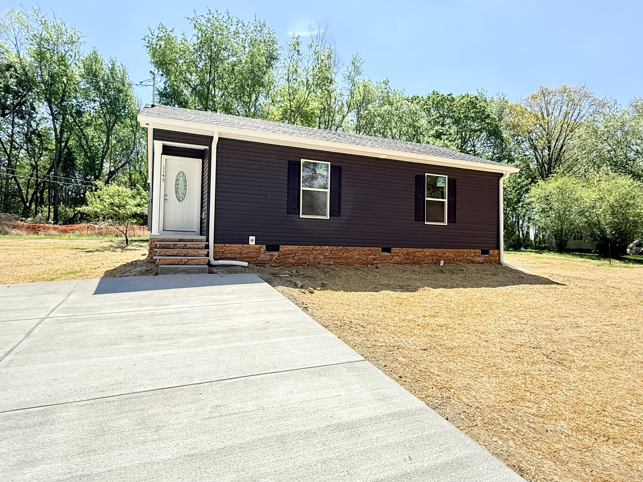 1145 Stewart Ln