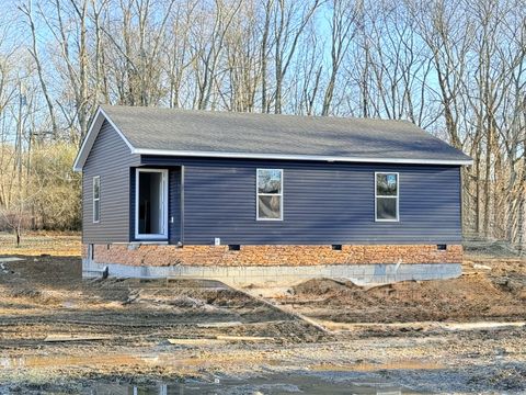 1145 Stewart Ln Estill Springs TN 37330