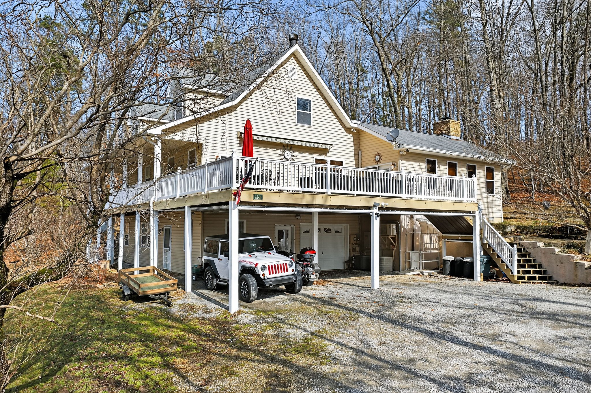 2144 Street Place Loop