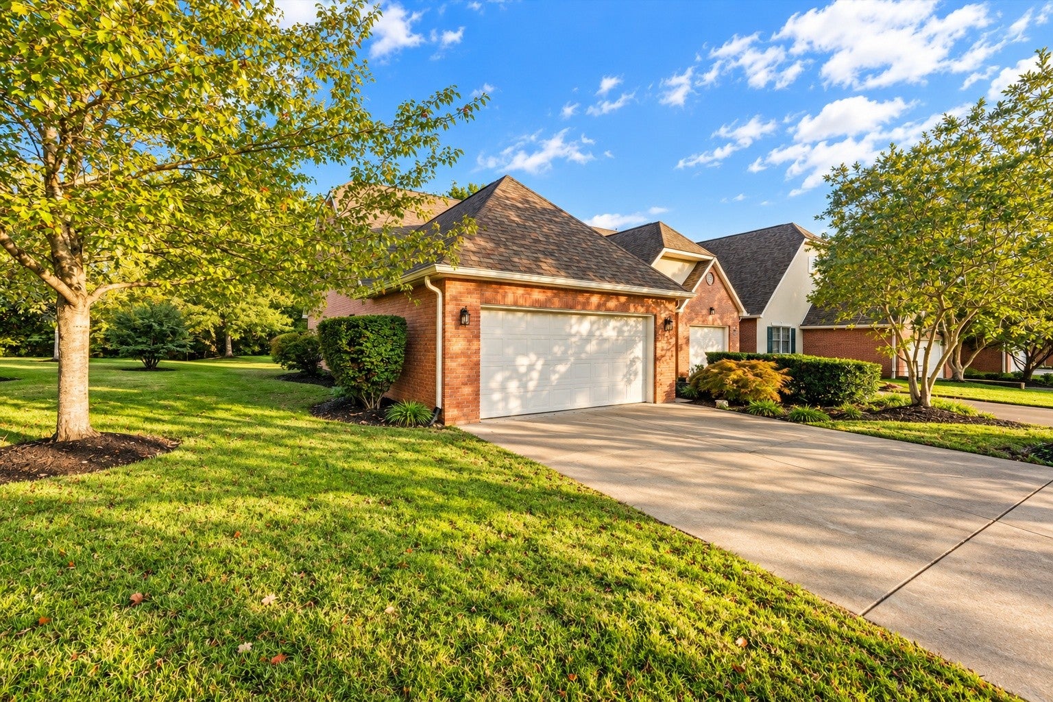380 Paine Lake Dr
