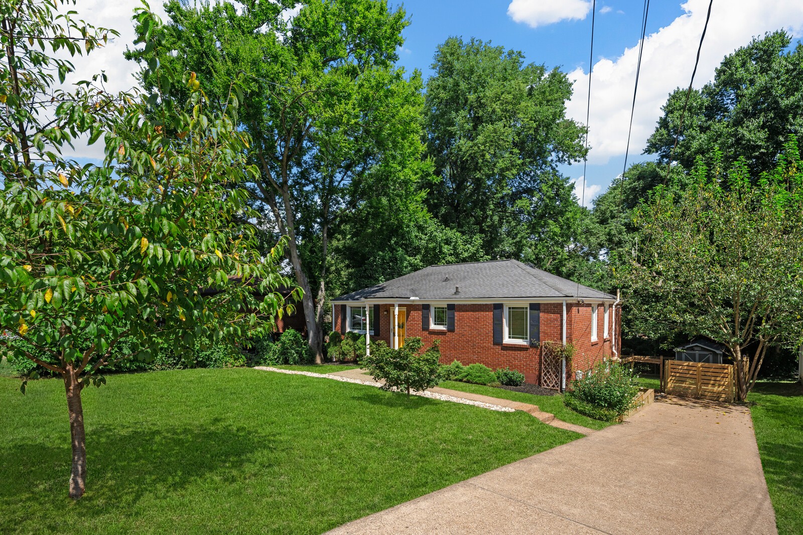 2318 Dennywood Dr