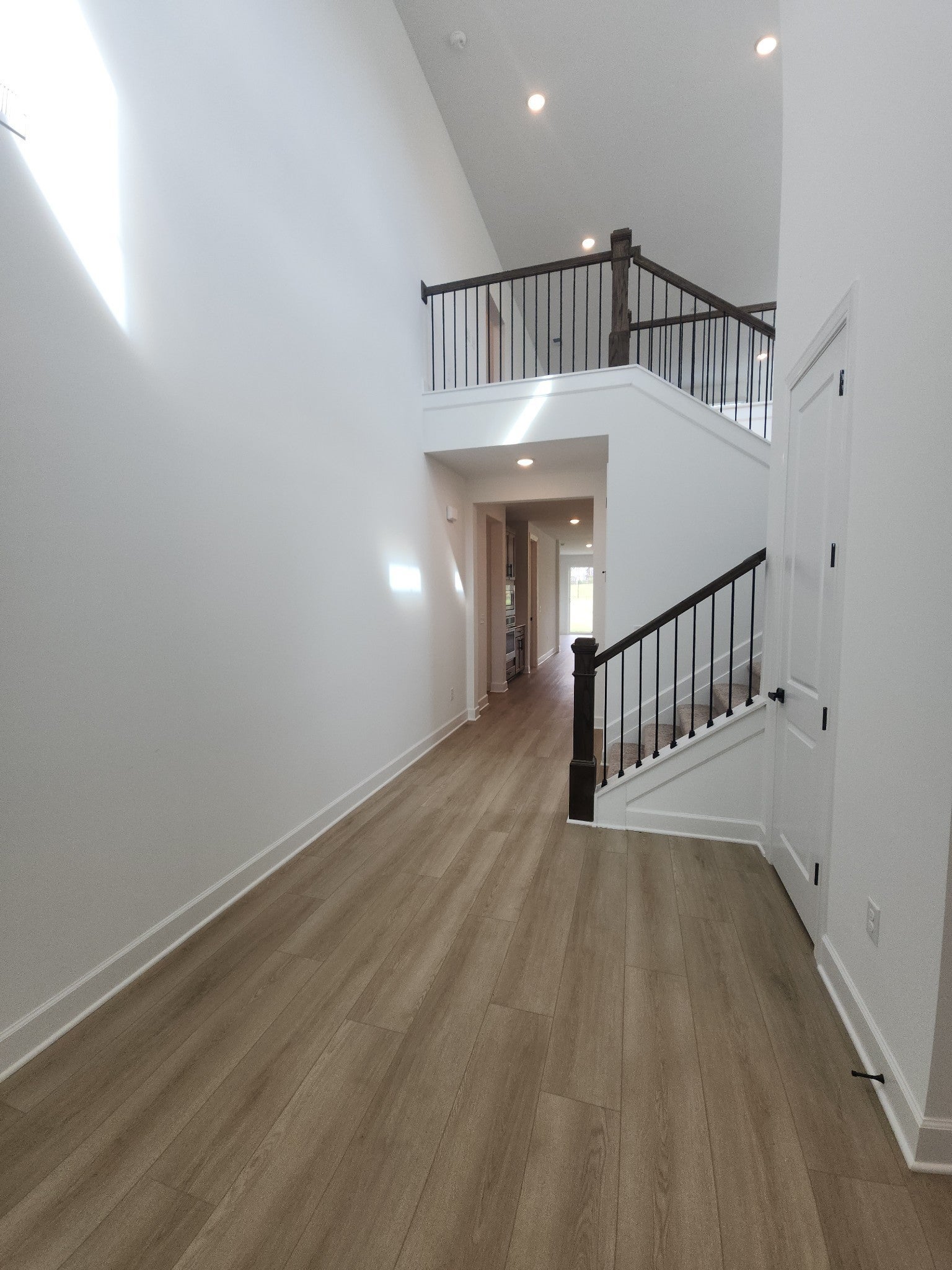 132 West Cassa Way