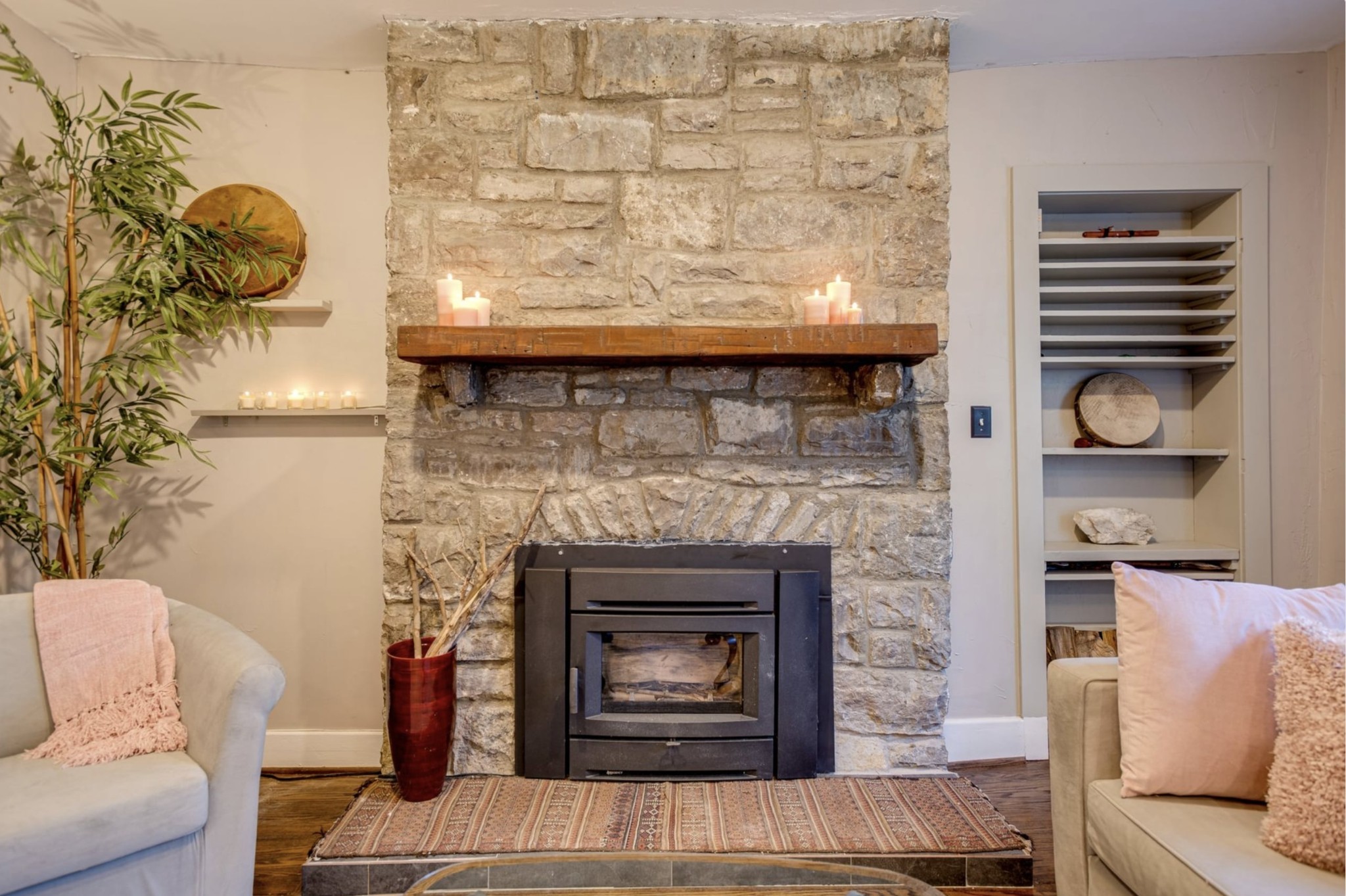 Nashville, Tennessee 37221, United States, 3 Bedrooms Bedrooms, ,2 BathroomsBathrooms,Residential,Active,110037