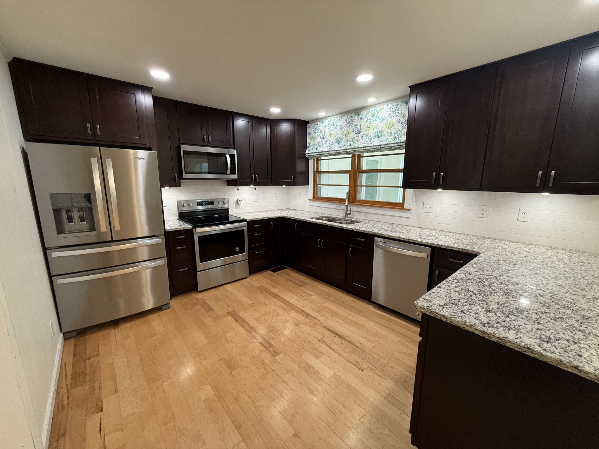 81 County House Cir