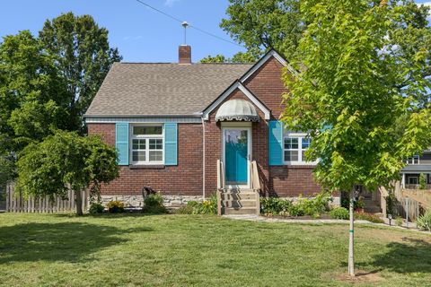 Photo of 807 Fairwin Ave, Nashville, TN 37216 (MLS # 3213435)
