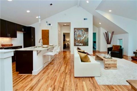 Photo of 1820 Wildwood Avenue #B, Nashville, TN 37212 (MLS # 3178765)