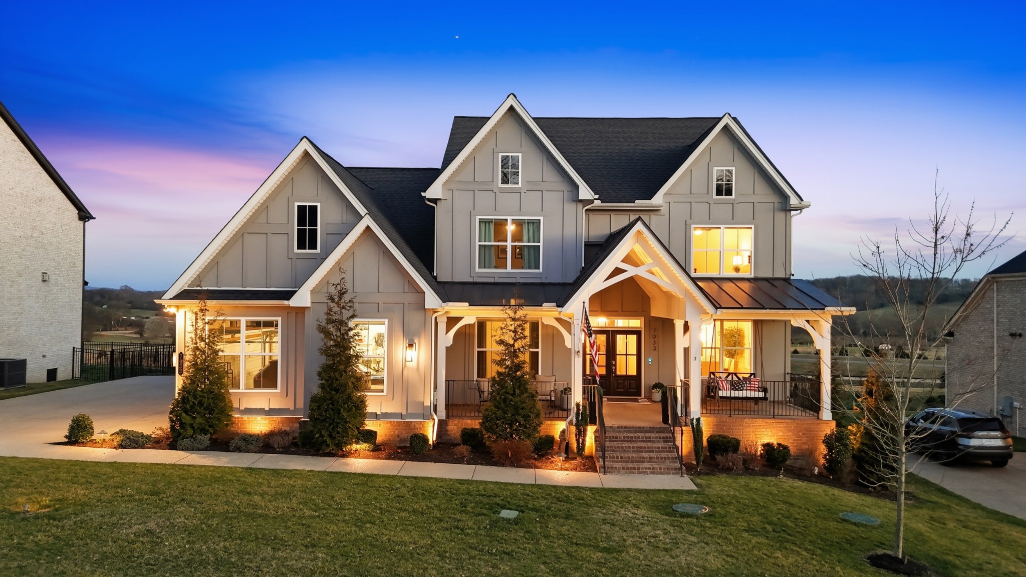 7033 Fiddlers Glen Dr