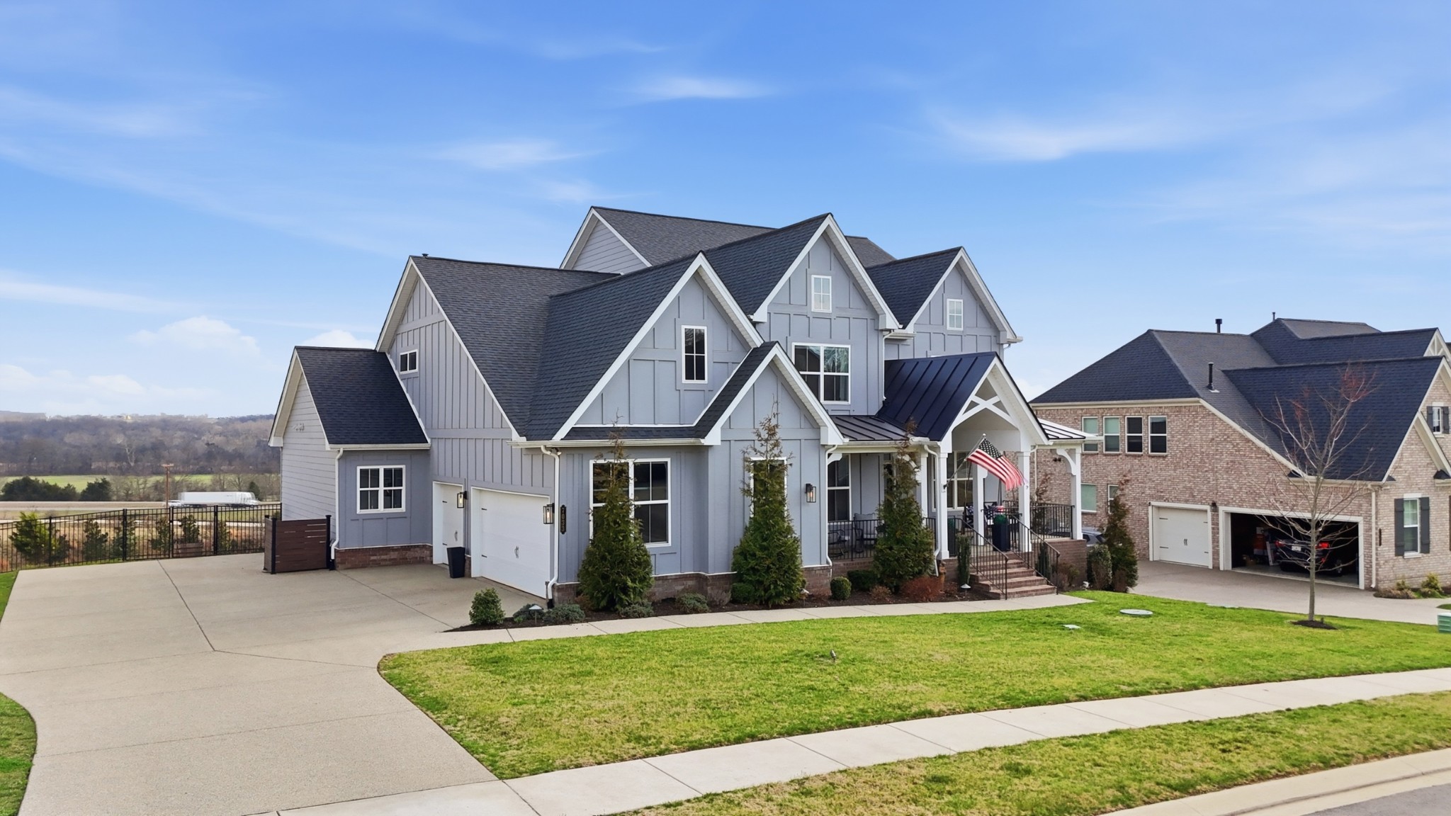 7033 Fiddlers Glen Dr