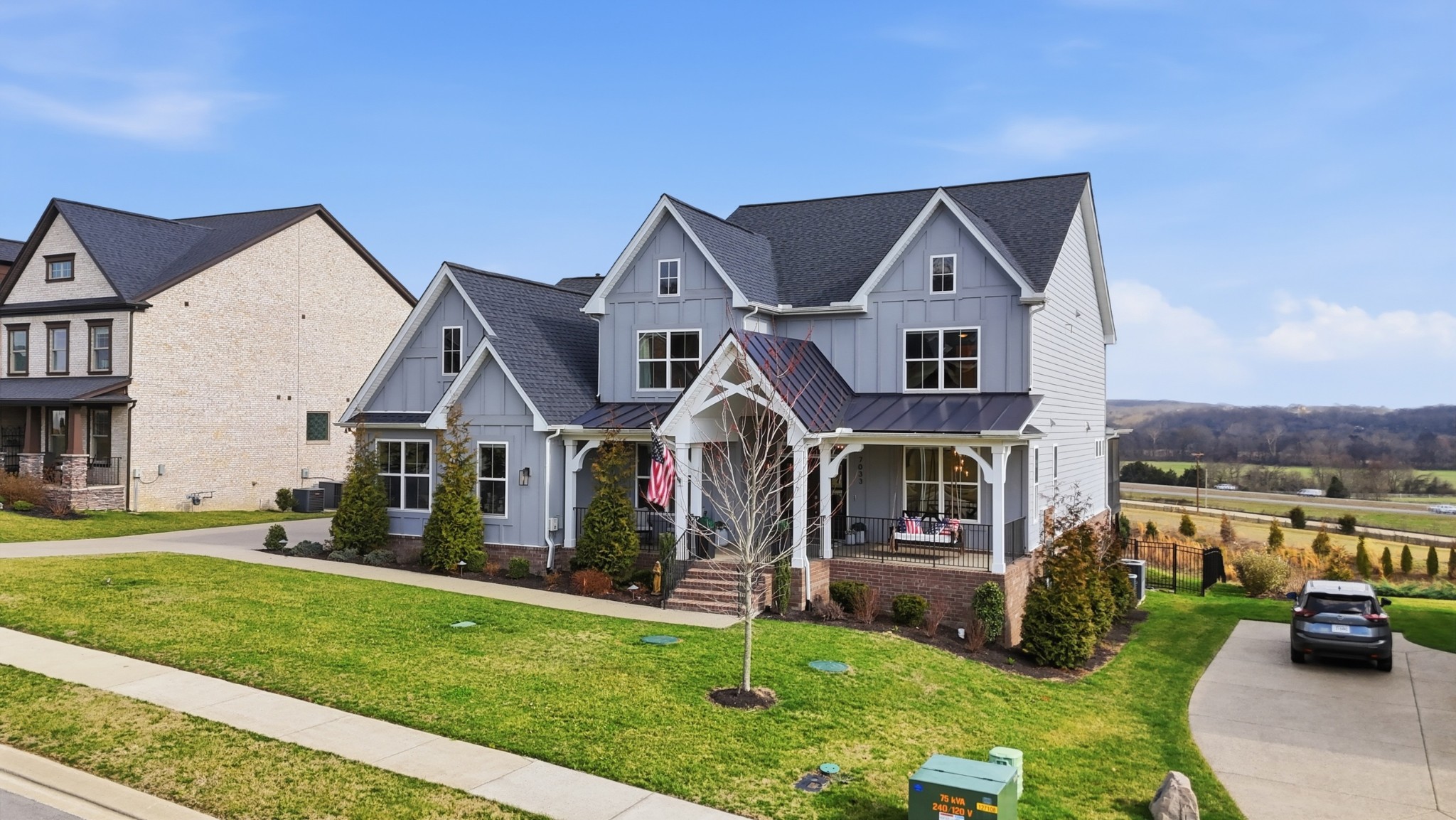 7033 Fiddlers Glen Dr