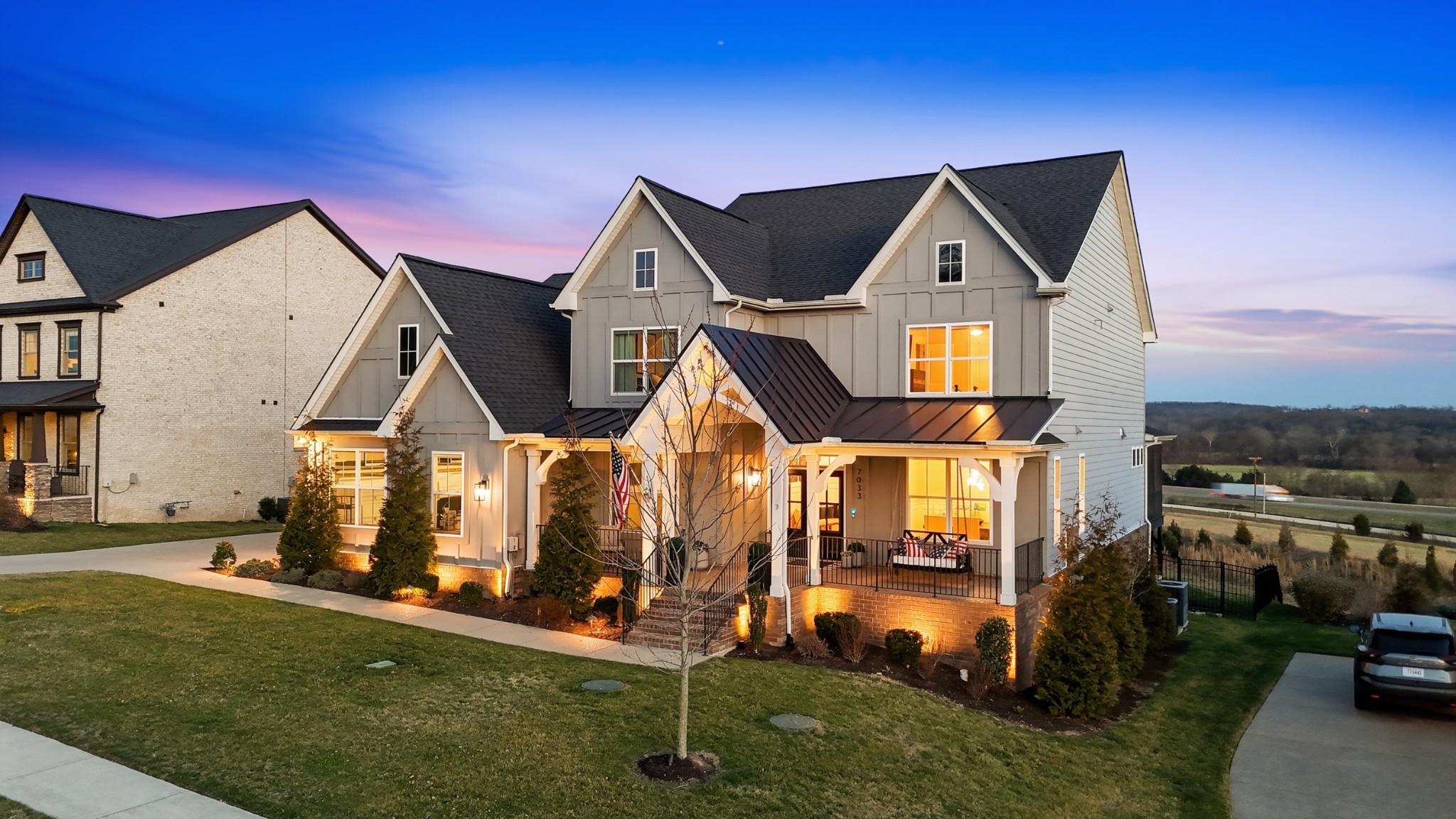 7033 Fiddlers Glen Dr