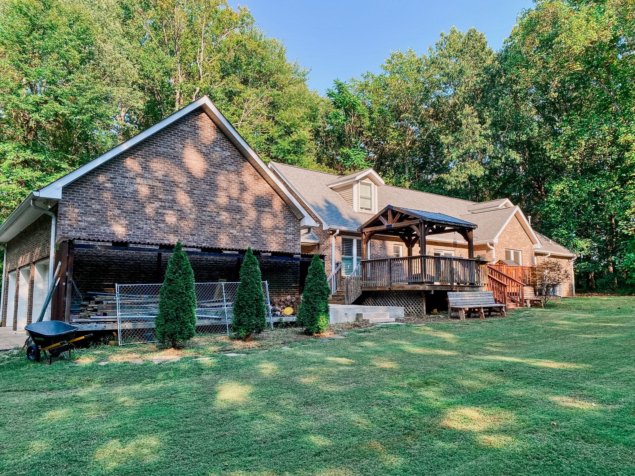 1006 Clearview Pt