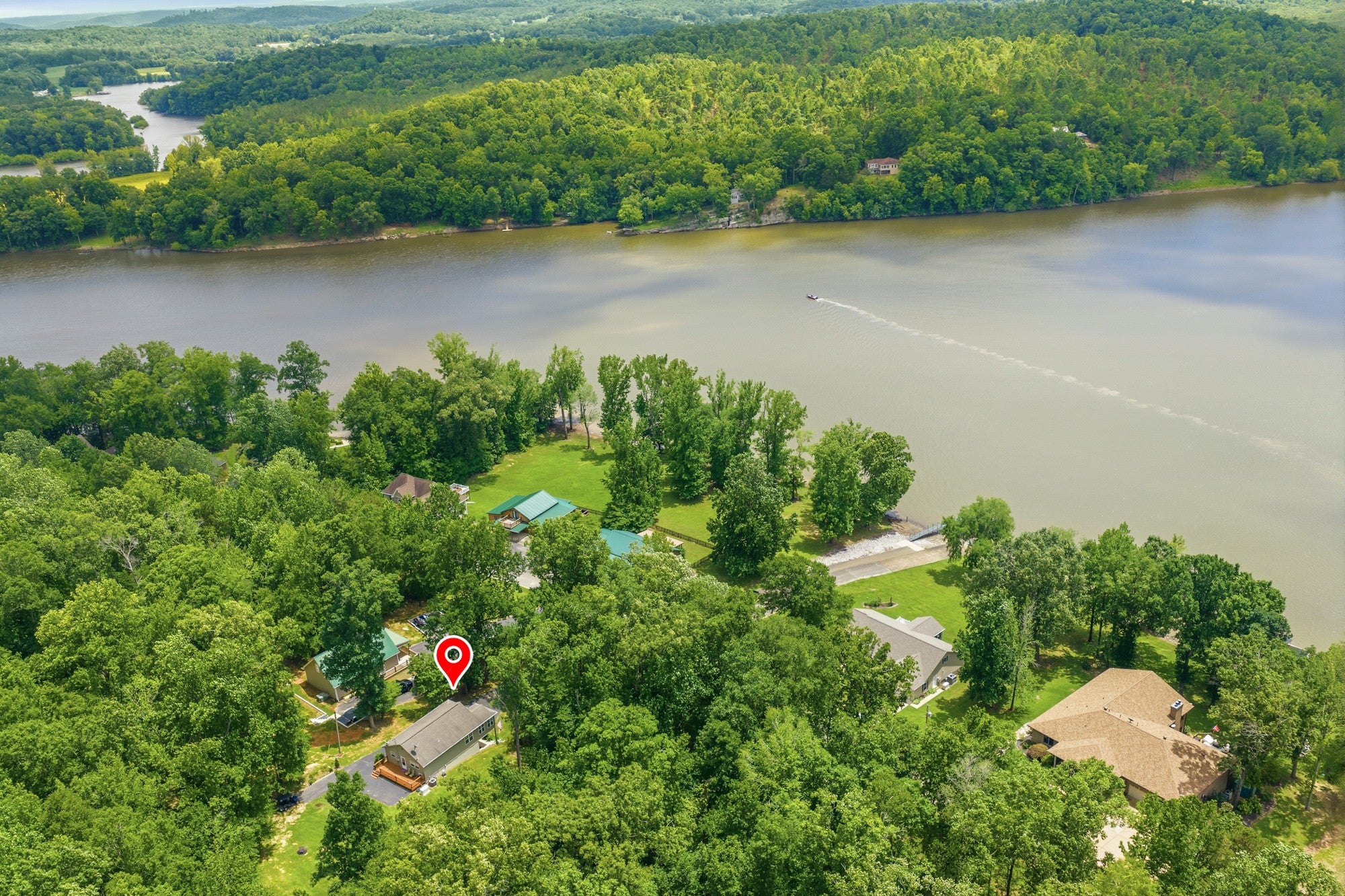 300 Featherfoot Parkway Loop