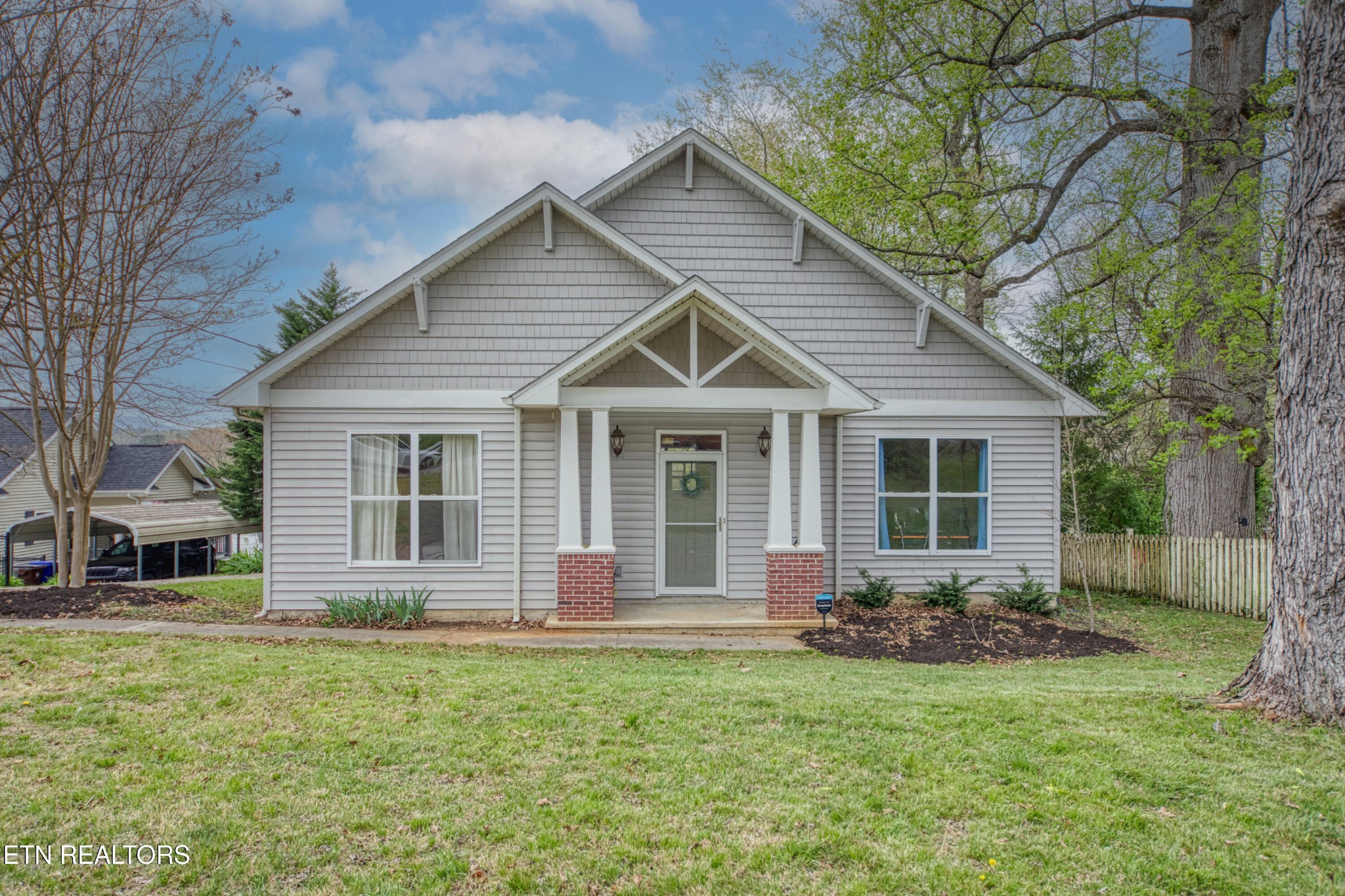 141 Northwestern Ave