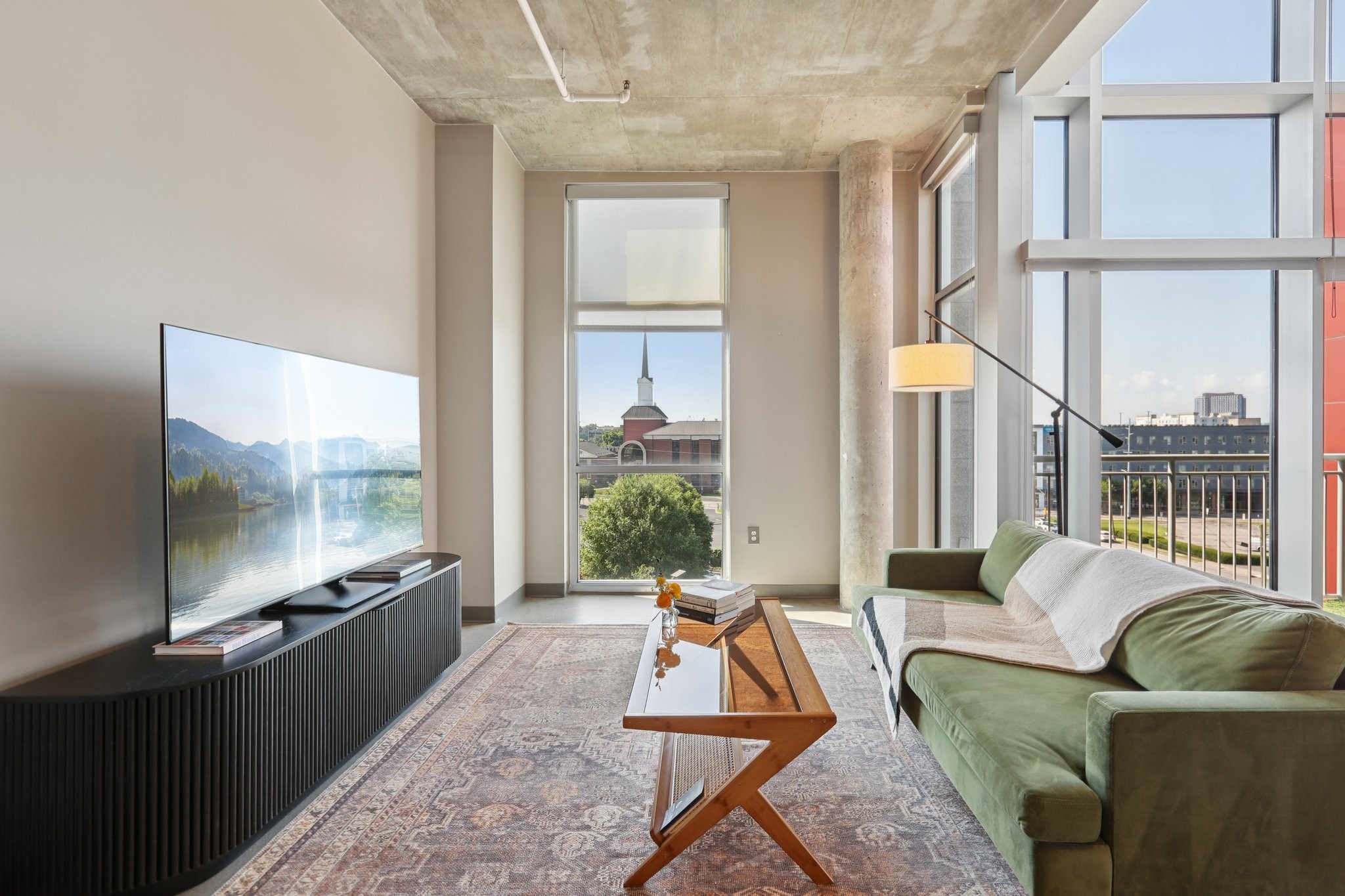 2115 Yeaman Pl 518