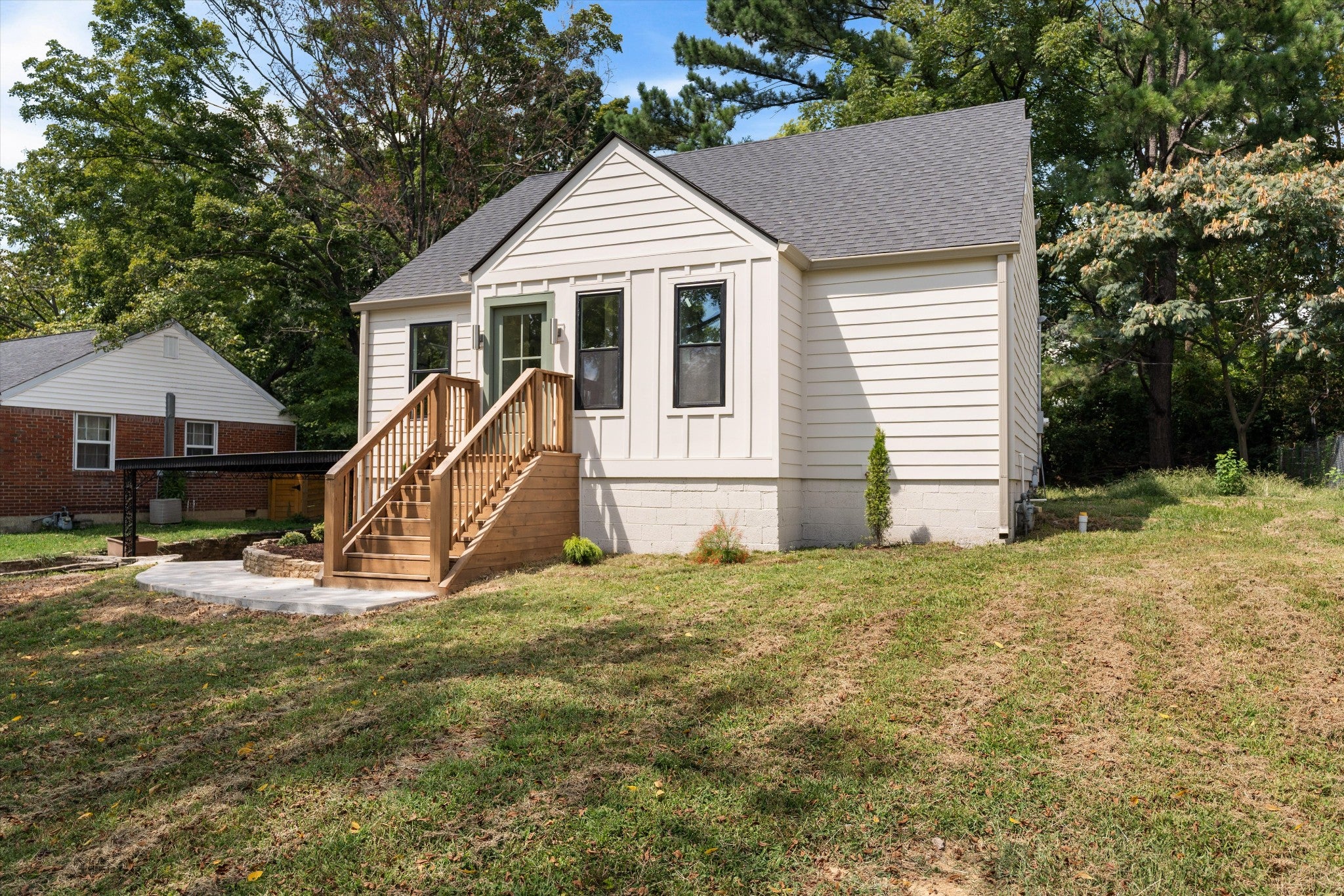 3-bed listing at 1326 Saturn Dr, Nashville