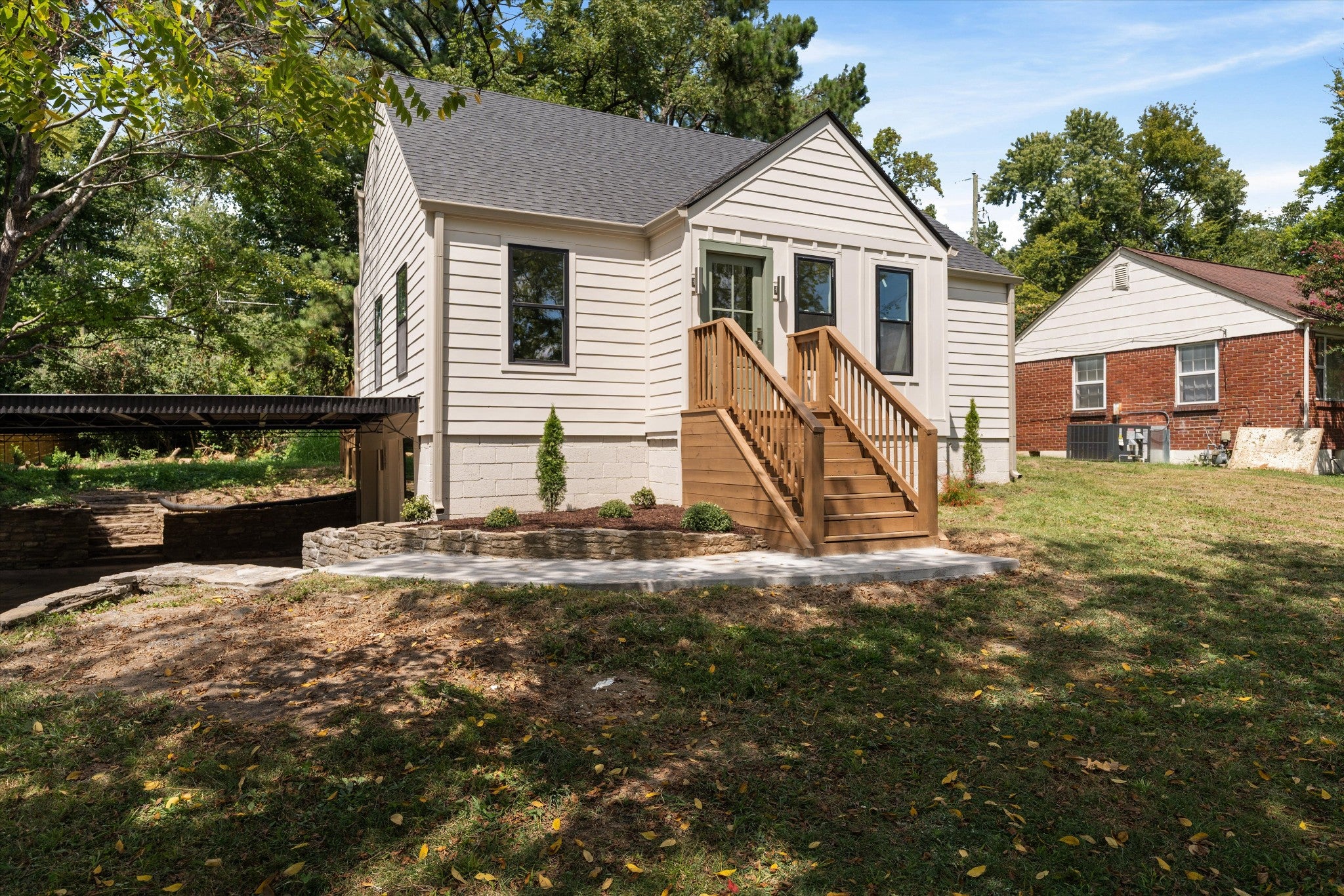 1326 Saturn Dr, Nashville TN 37217 3-bed home, photo 2 of 60