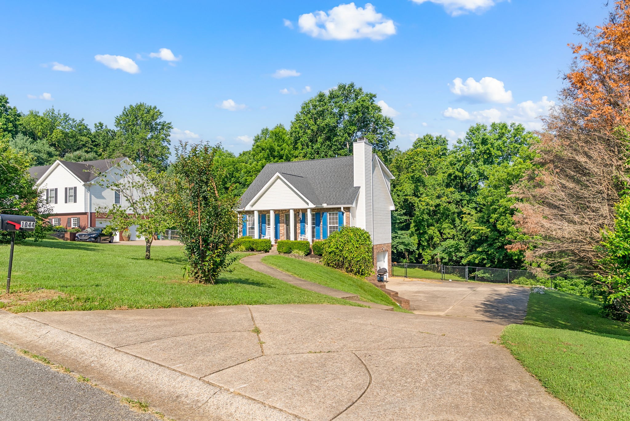 1044 Heatherwood Rd