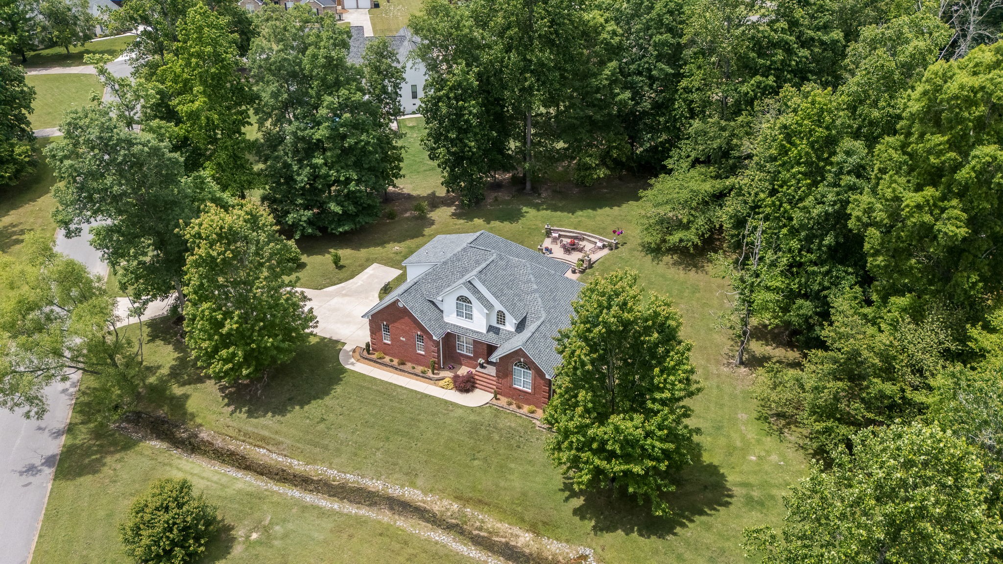 60 Windwood Dr