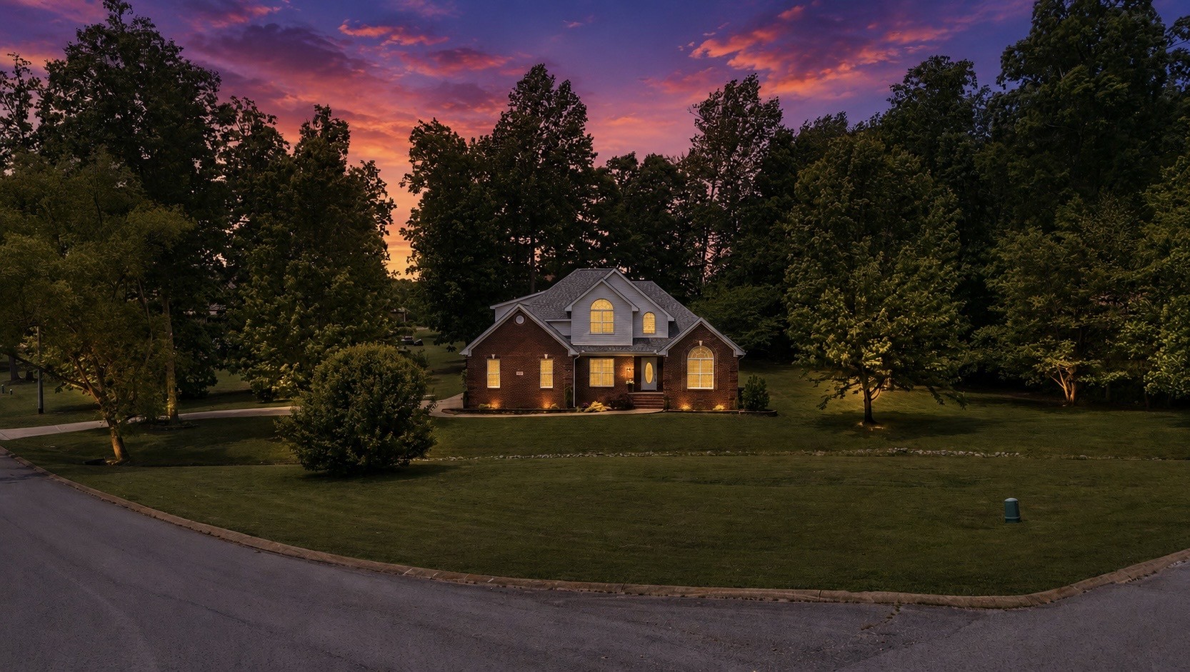 60 Windwood Dr