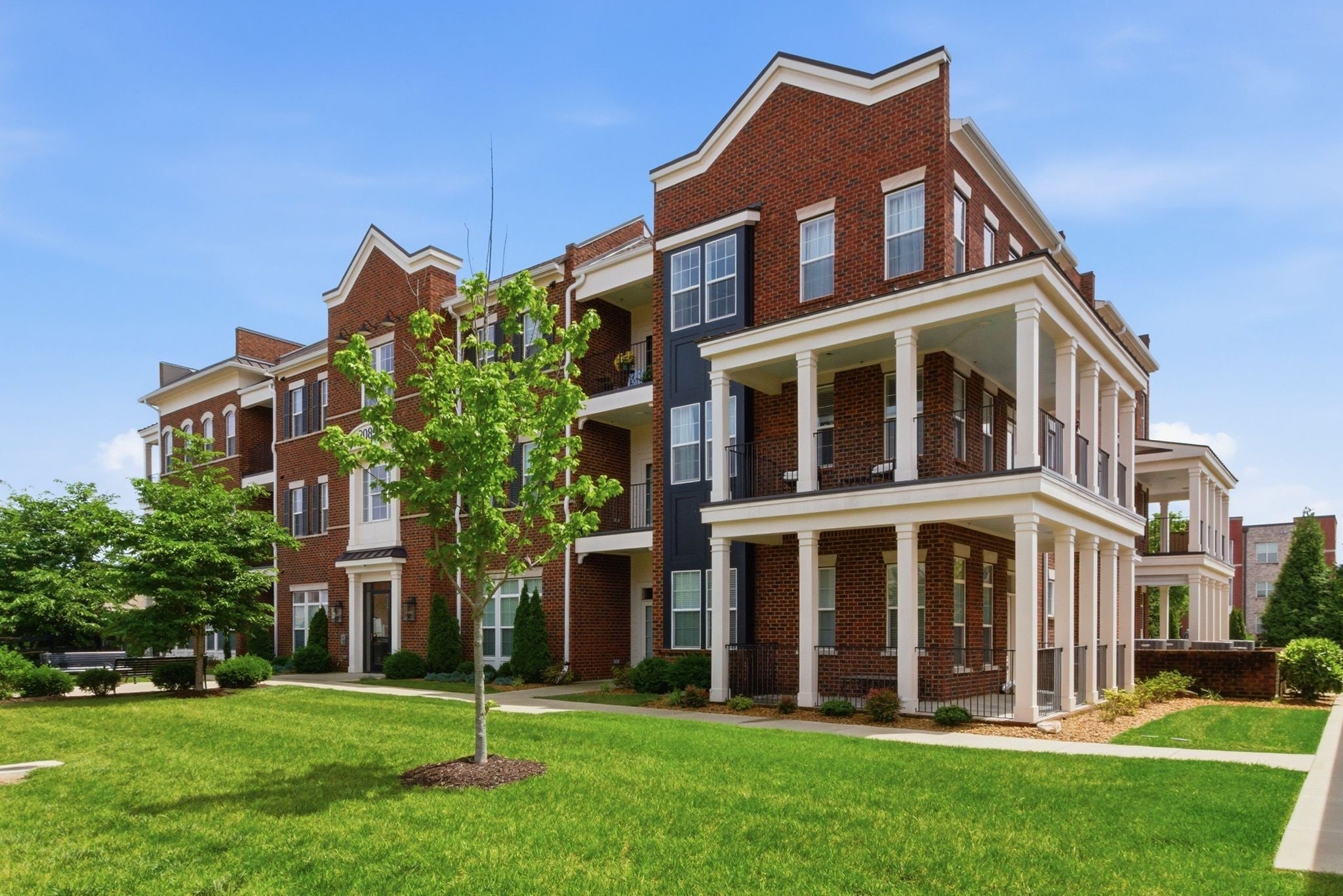 2089 Branford Pl 301