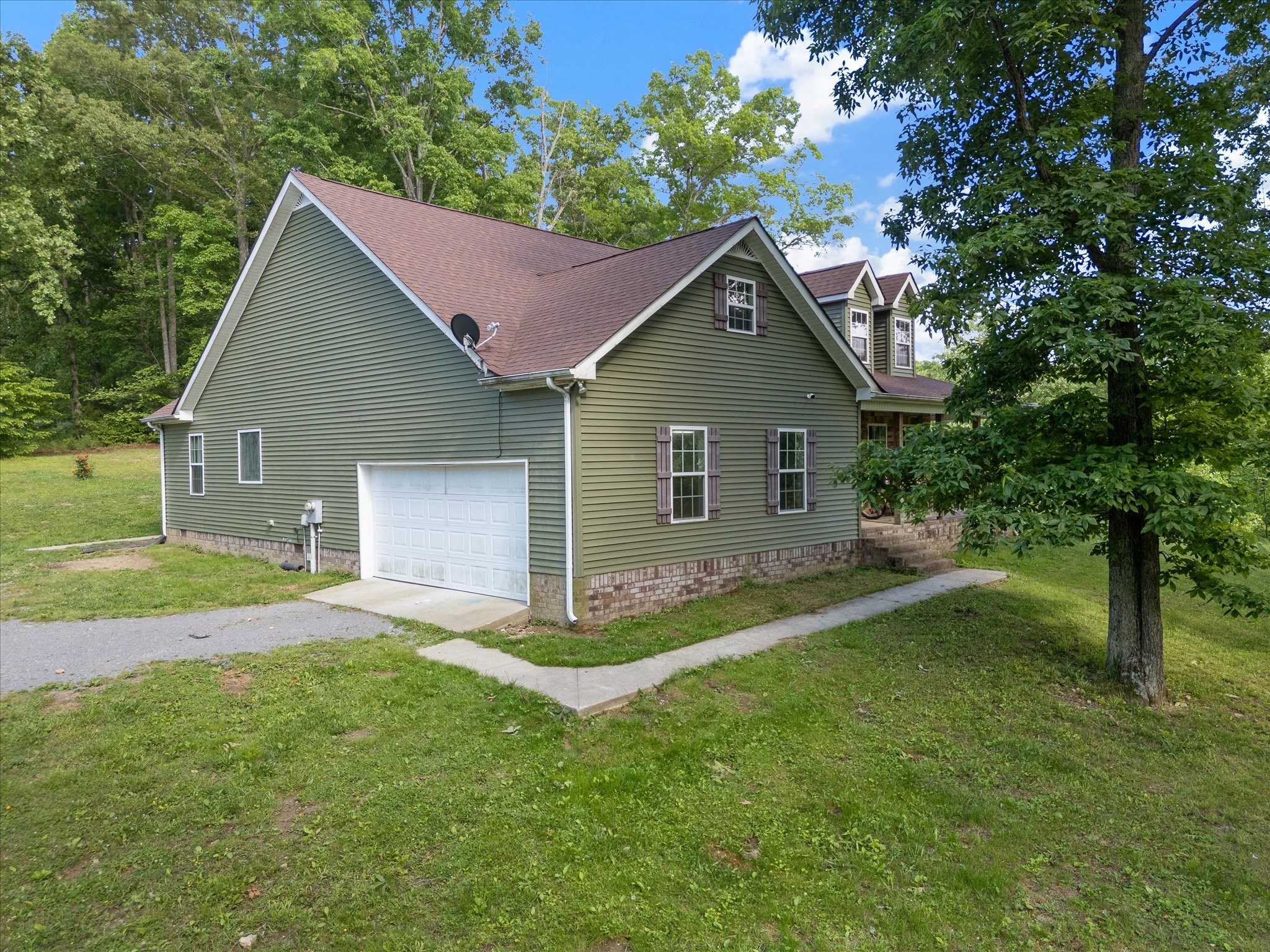 399 Whitaker Cir