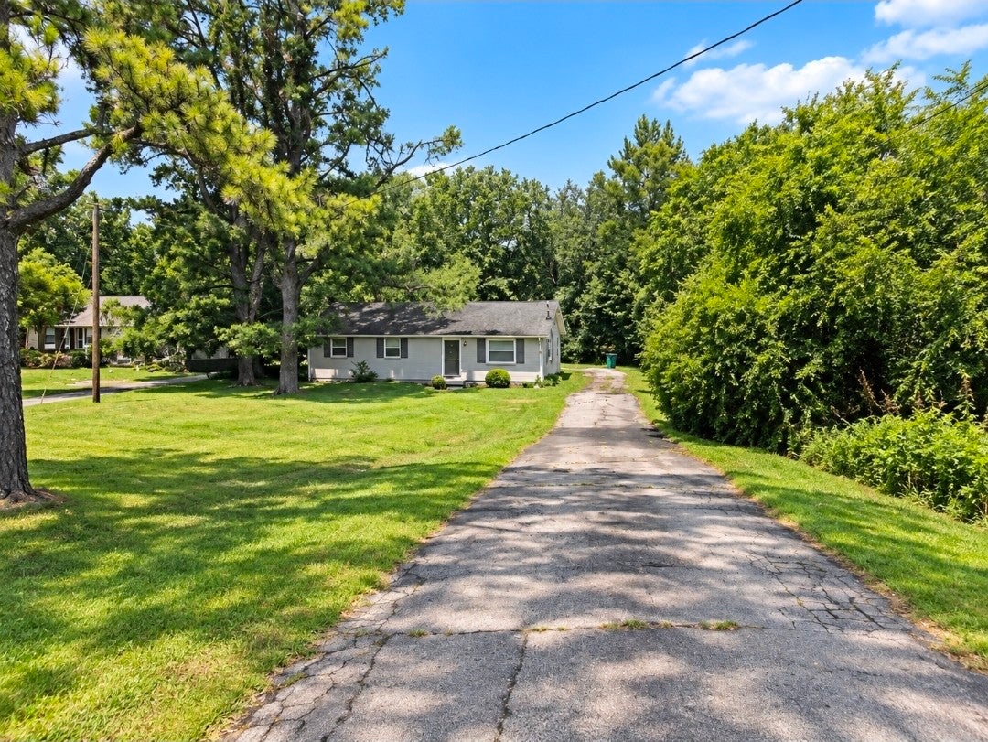 13501 Lebanon Rd