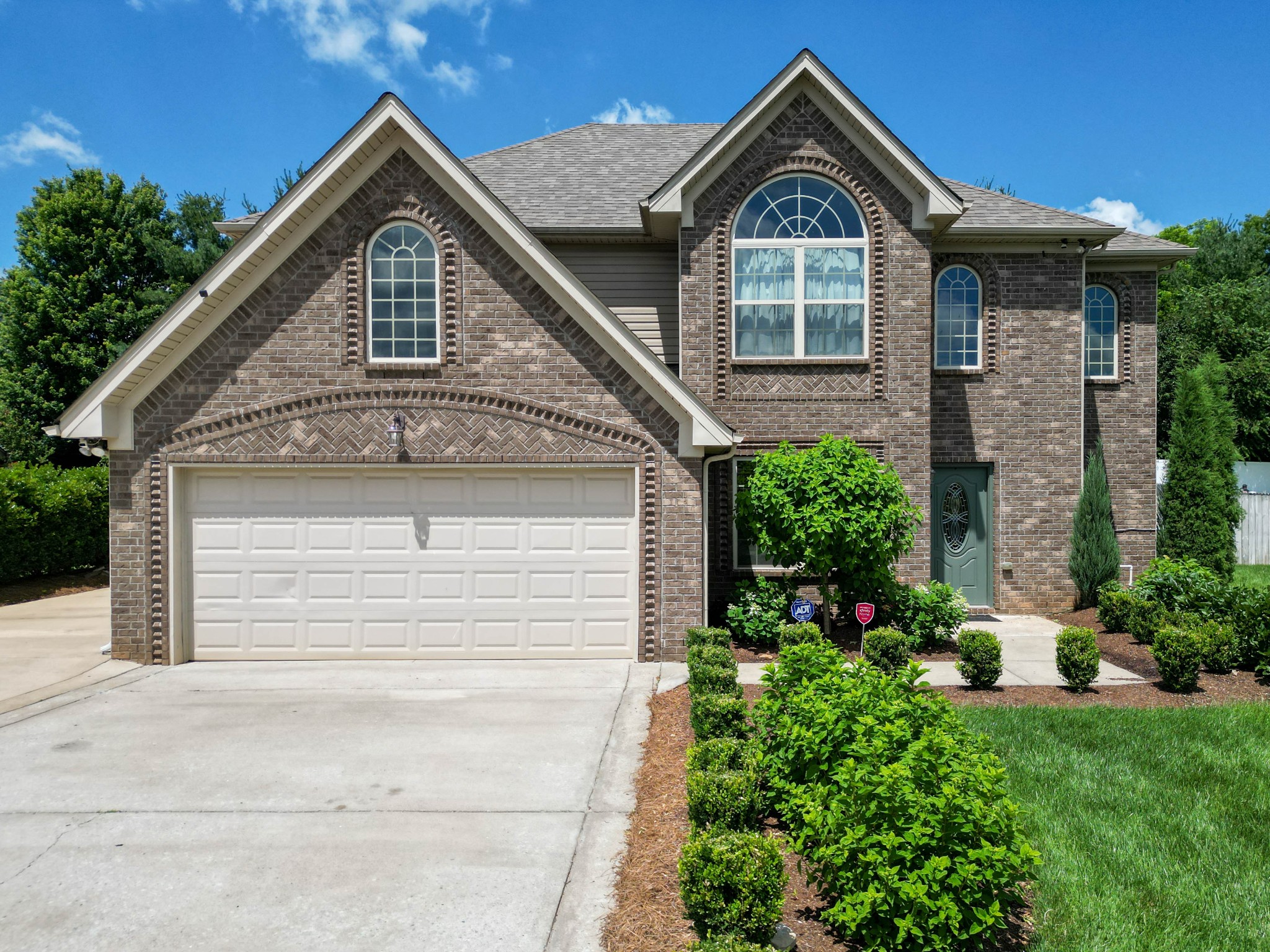 View Springfield, TN 37172 house