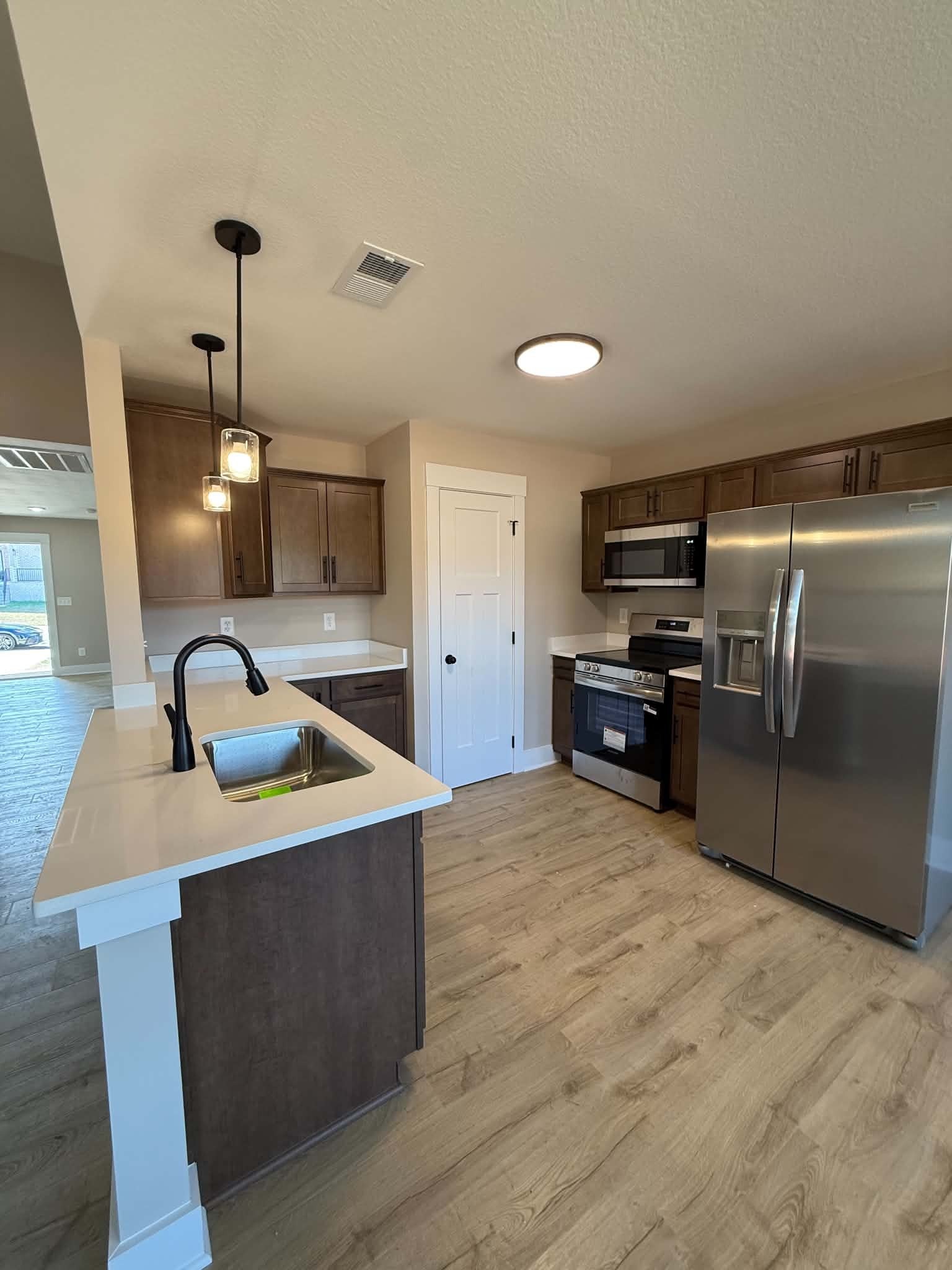 322 Cardinal Creek