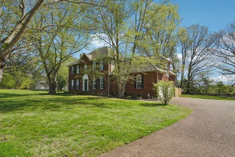 100 Lyon Dr Portland TN 37148