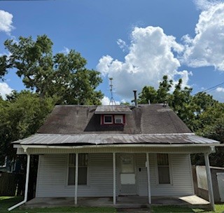 1403 Paris Ave