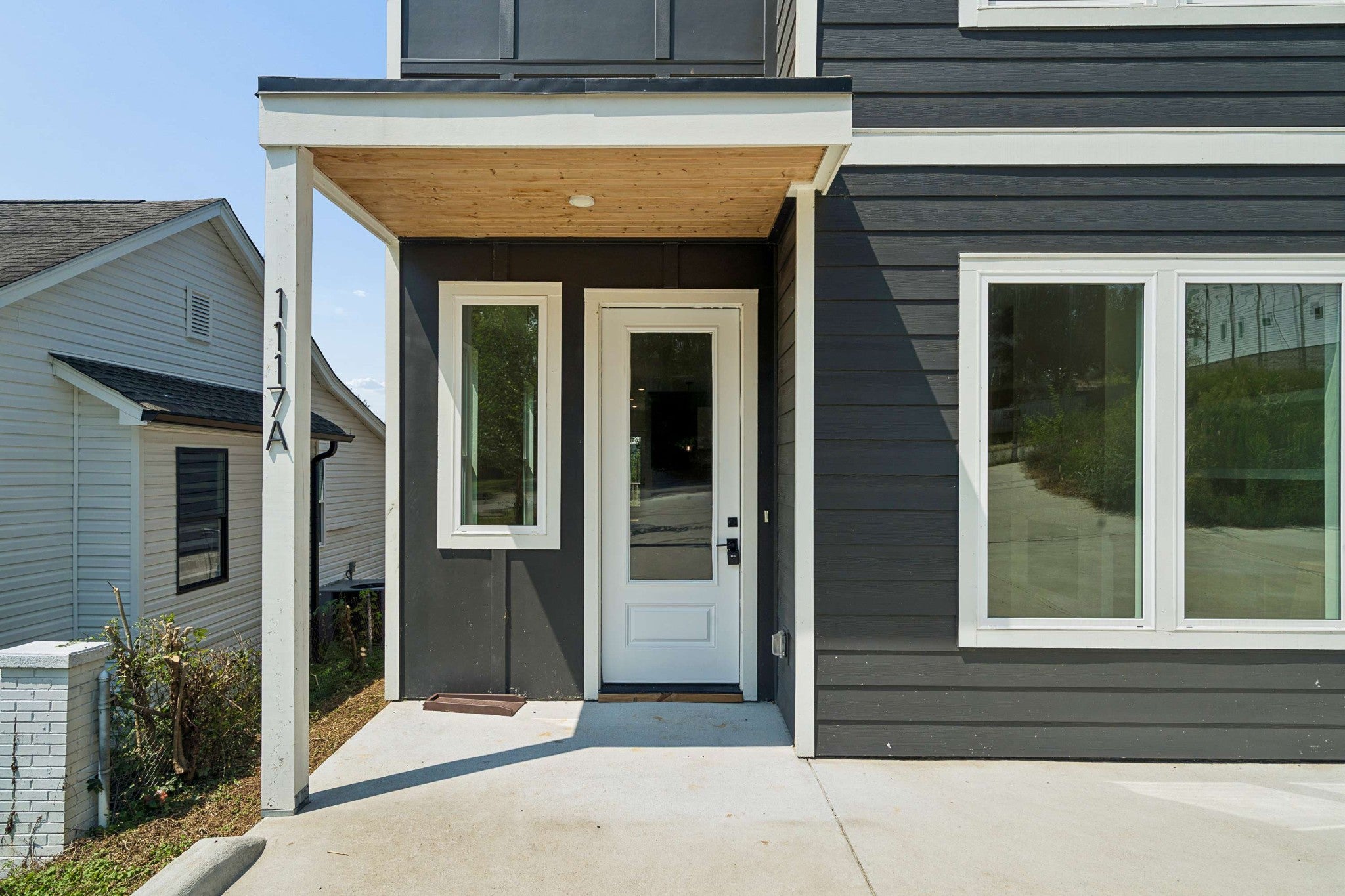 1117A 38th Ave N