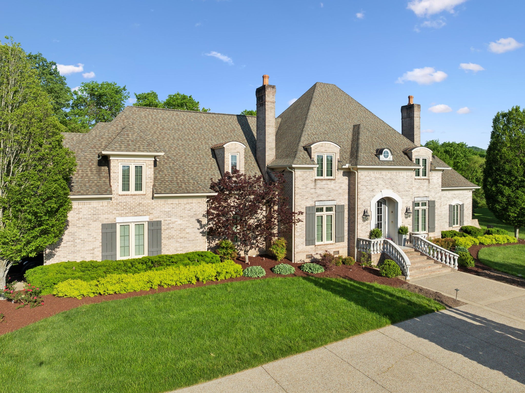 504 Lake Valley Ct