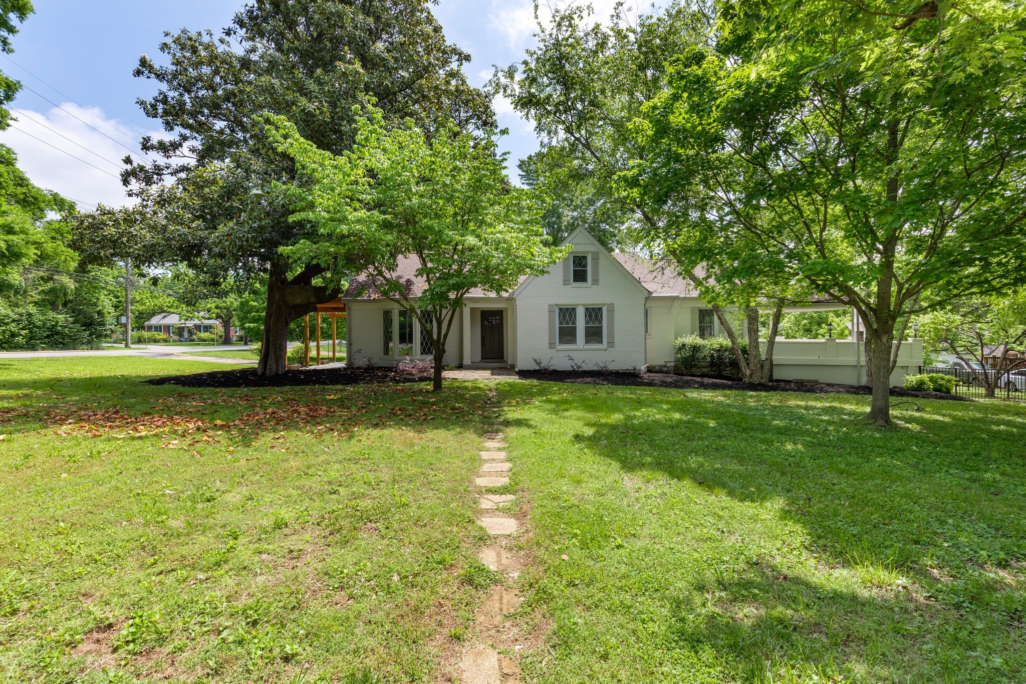 545 Skyview Dr