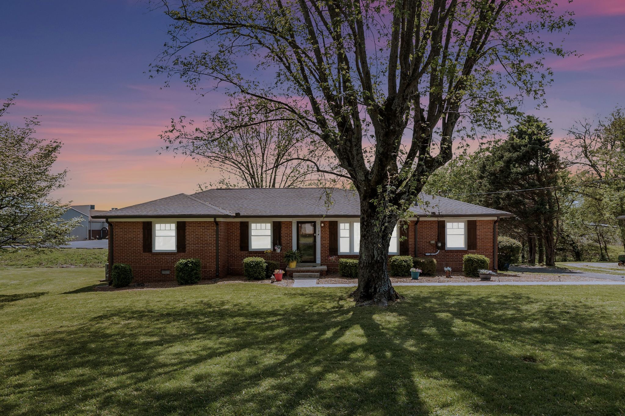 108 Horseshoe Dr