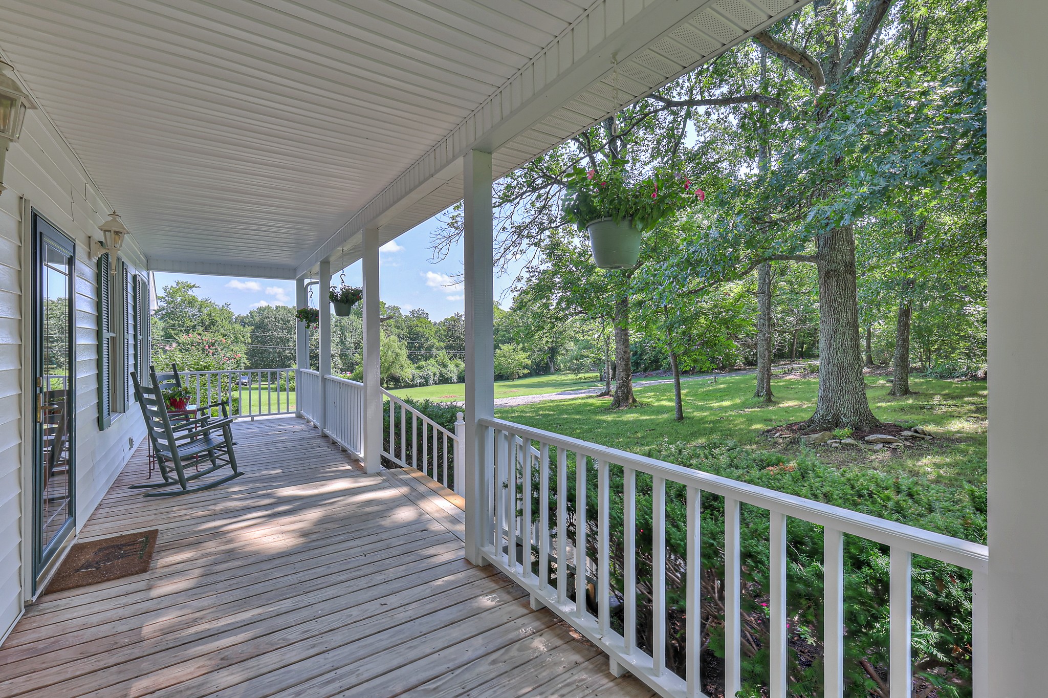 6133 Pettus Rd