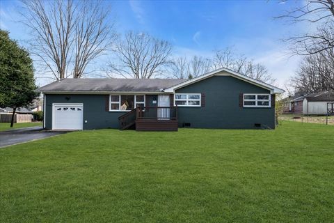 902 Sycamore Dr Manchester TN 37355