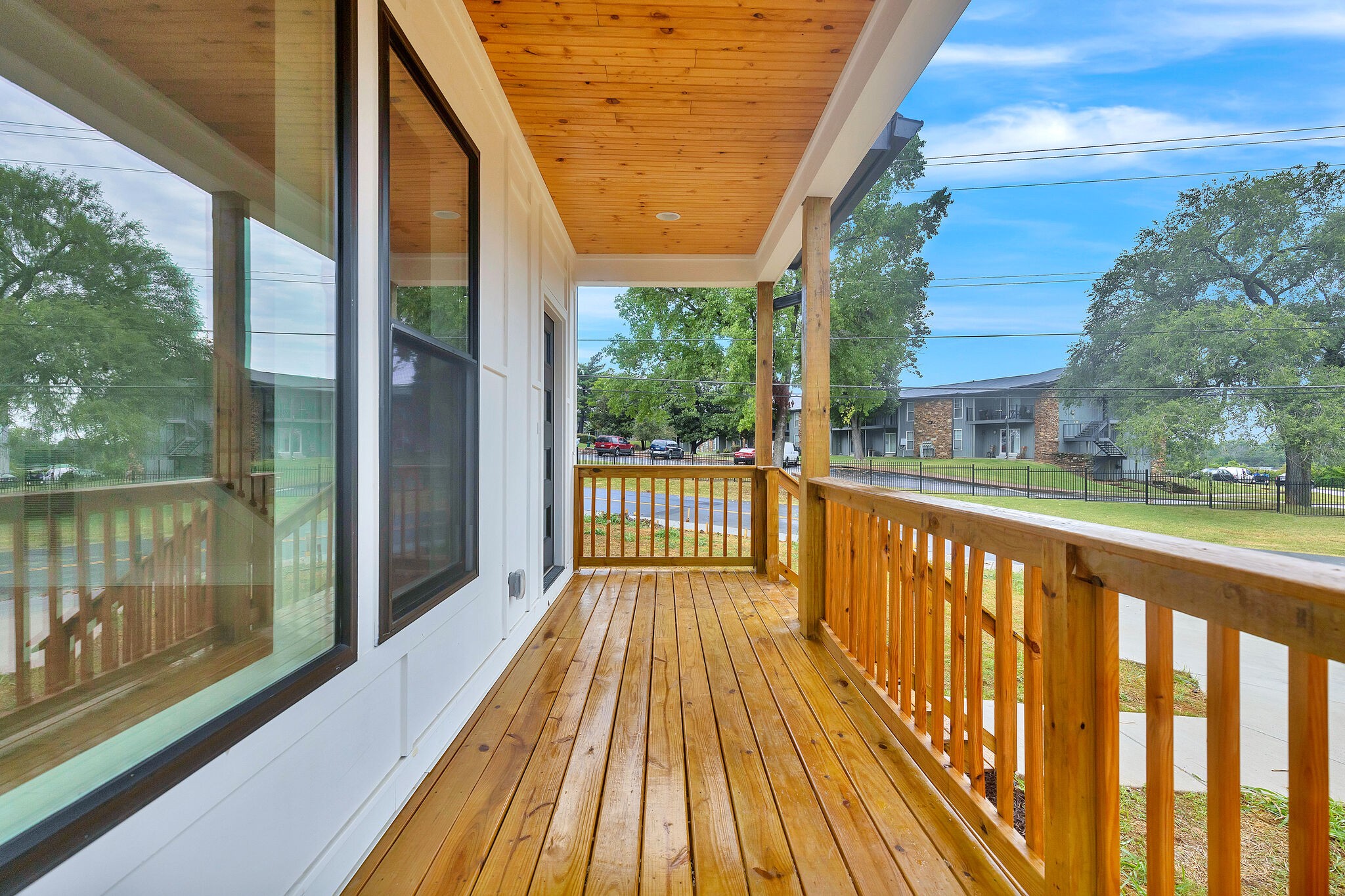 193 Paragon Mills Rd