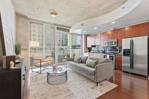 Photo of 301 Demonbreun St #907, Nashville, TN 37201 (MLS # 3129484)