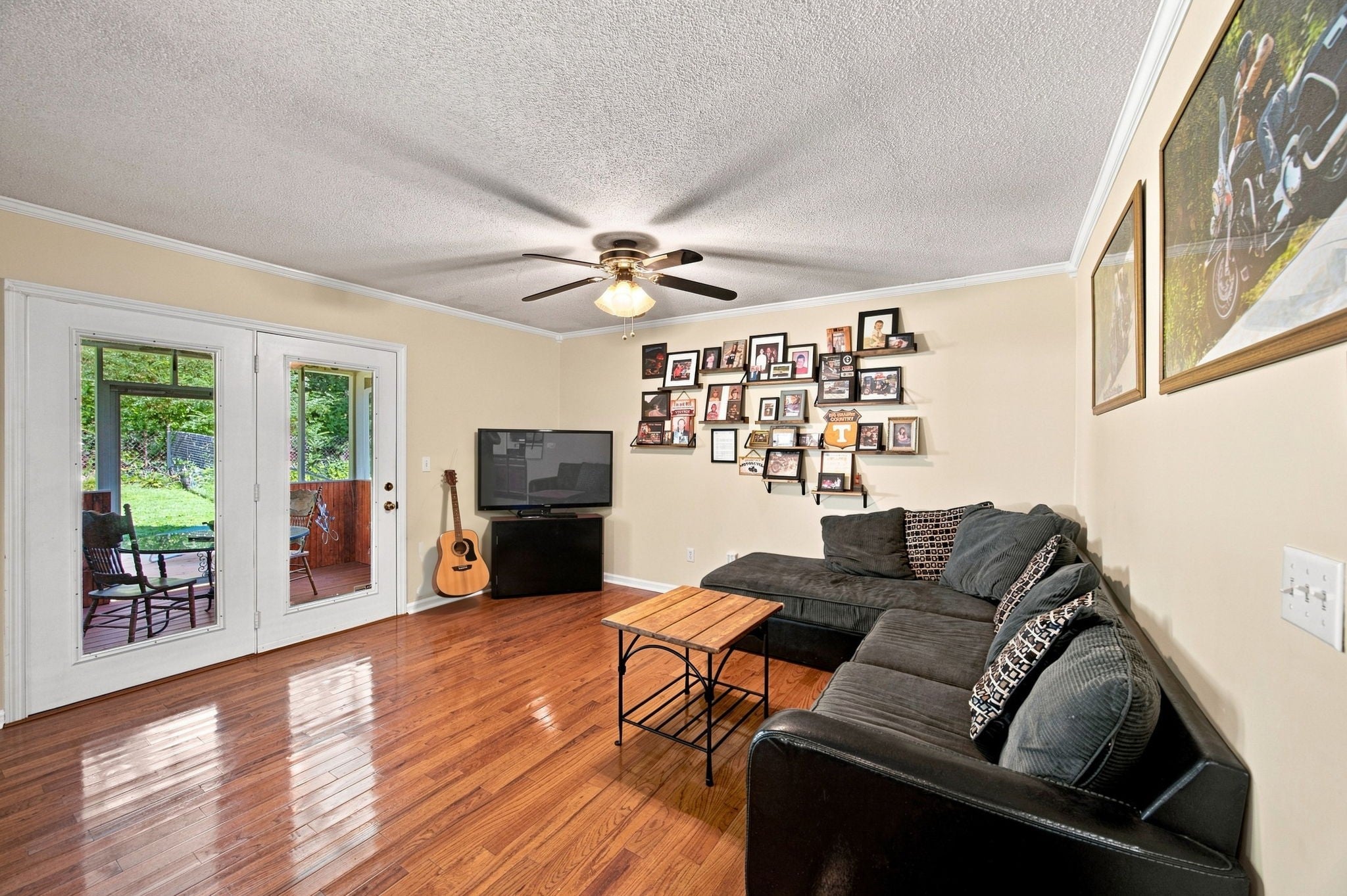 202 Ashlin Woods Dr NE