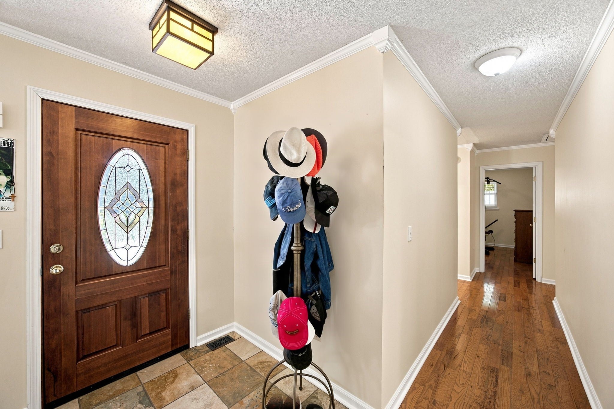 202 Ashlin Woods Dr NE